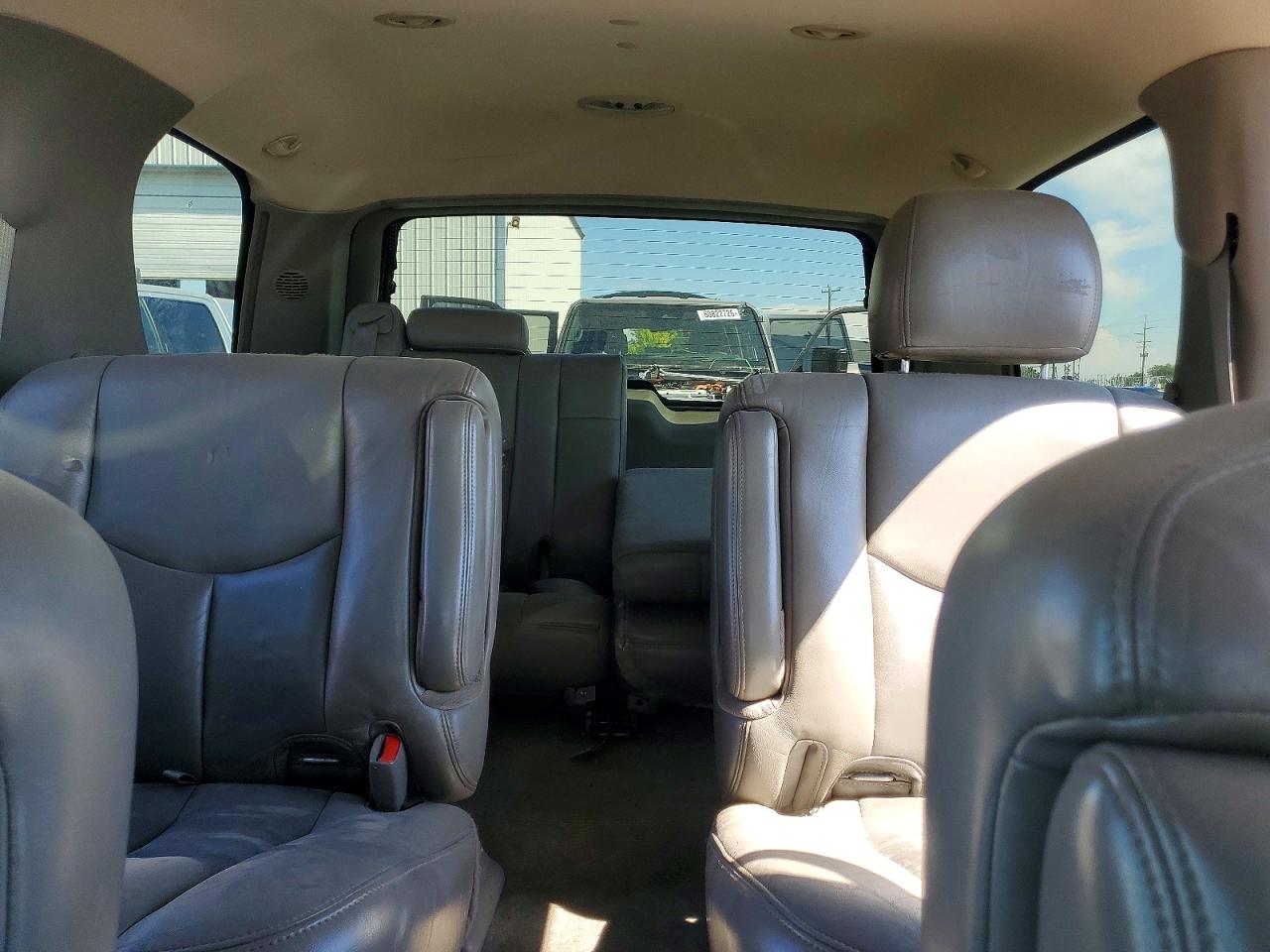 2005 Gmc Yukon Denali Gray vin: 1GKEK63U25J264585