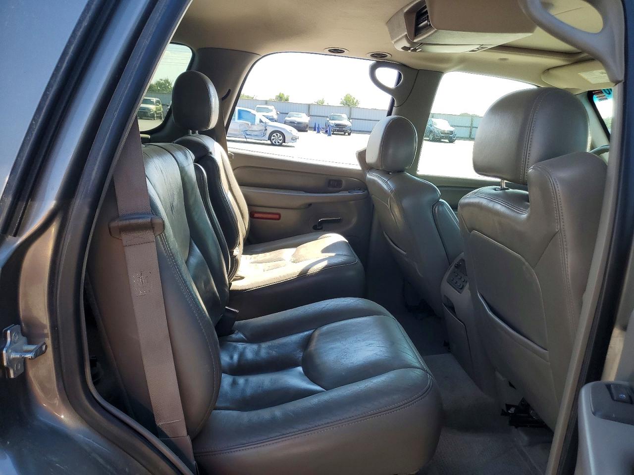 2005 Gmc Yukon Denali Gray vin: 1GKEK63U25J264585