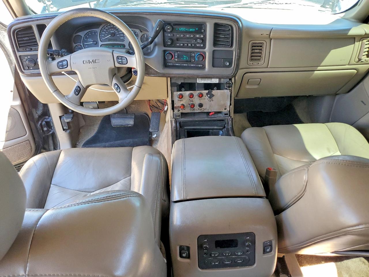 2003 Gmc Yukon Denali Черный vin: 1GKEK63U33J316092