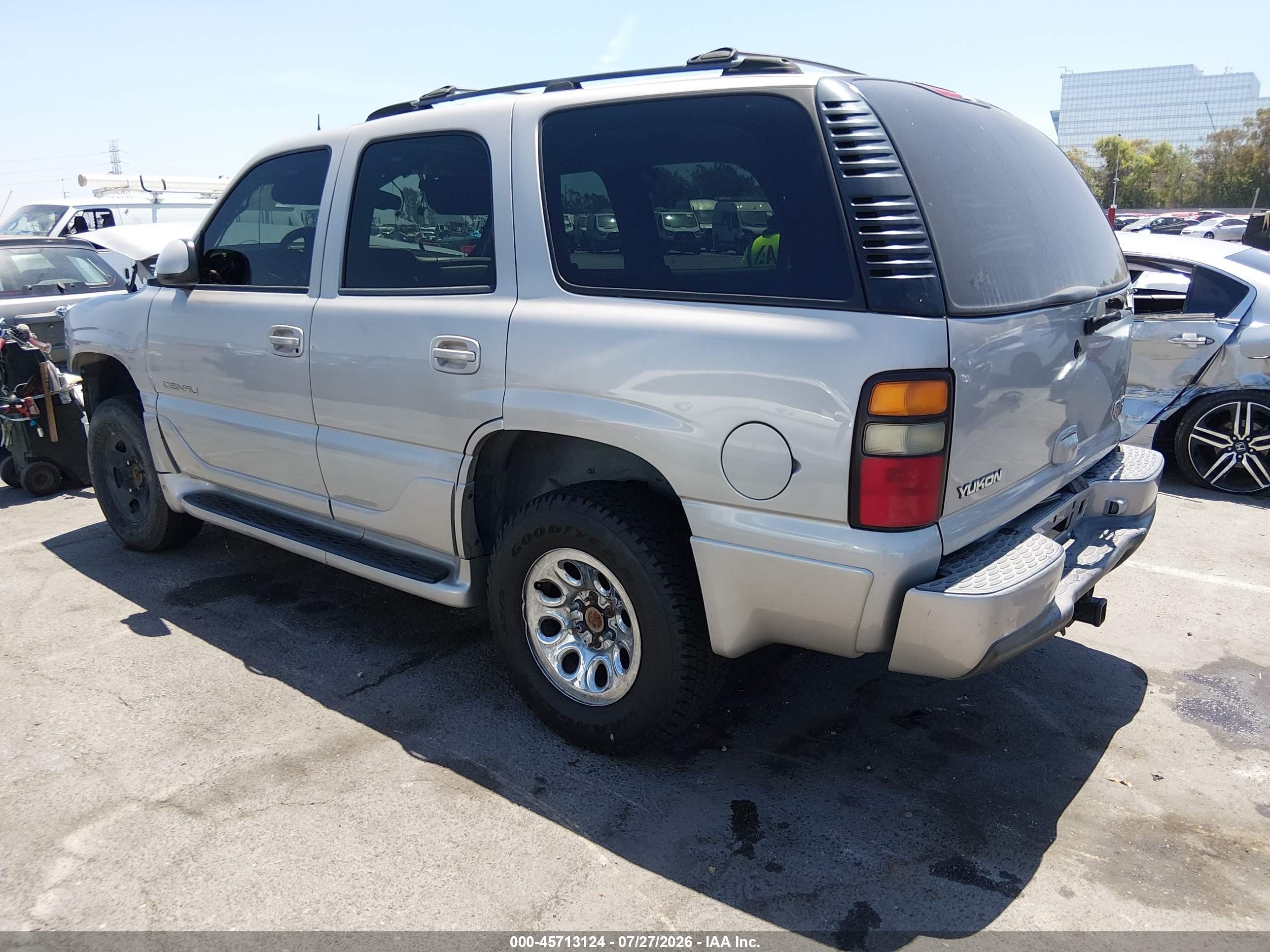 2004 Gmc Yukon Denali Champagne vin: 1GKEK63U44J164499