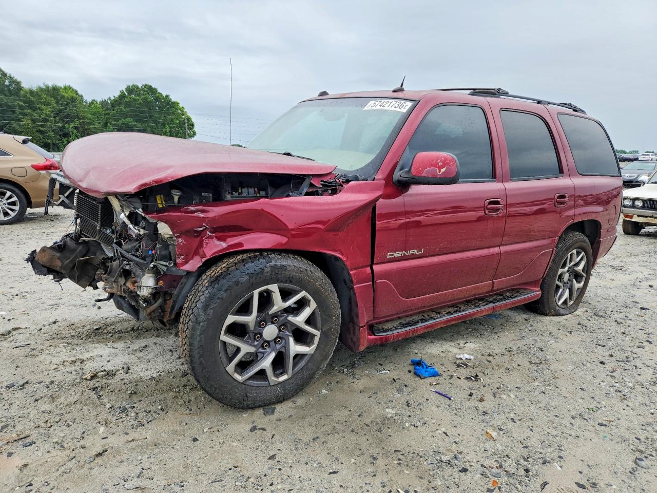 2004 Gmc Yukon Denali Red vin: 1GKEK63U44J245616
