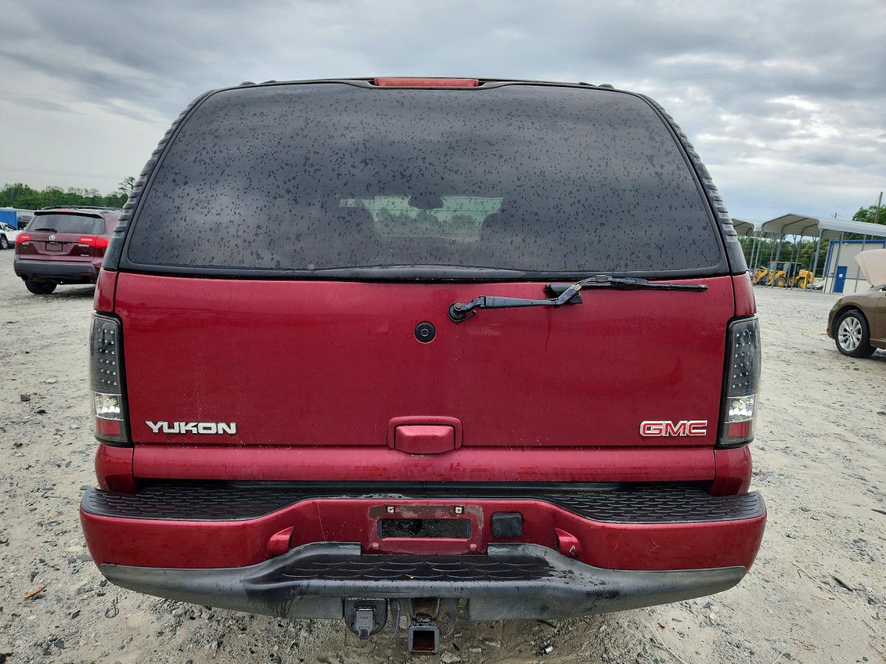 2004 Gmc Yukon Denali Red vin: 1GKEK63U44J245616