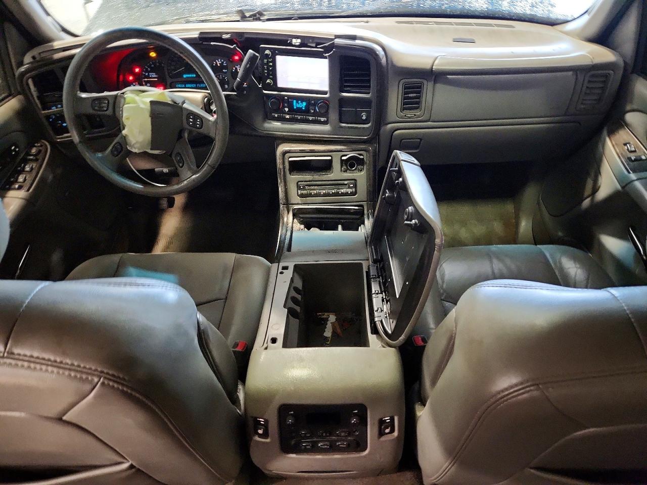 2005 Gmc Yukon Denali Black vin: 1GKEK63U45J183295