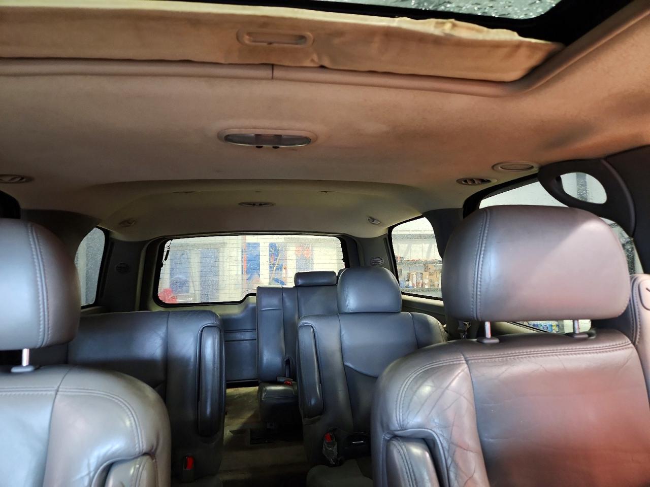 2005 Gmc Yukon Denali Black vin: 1GKEK63U45J183295