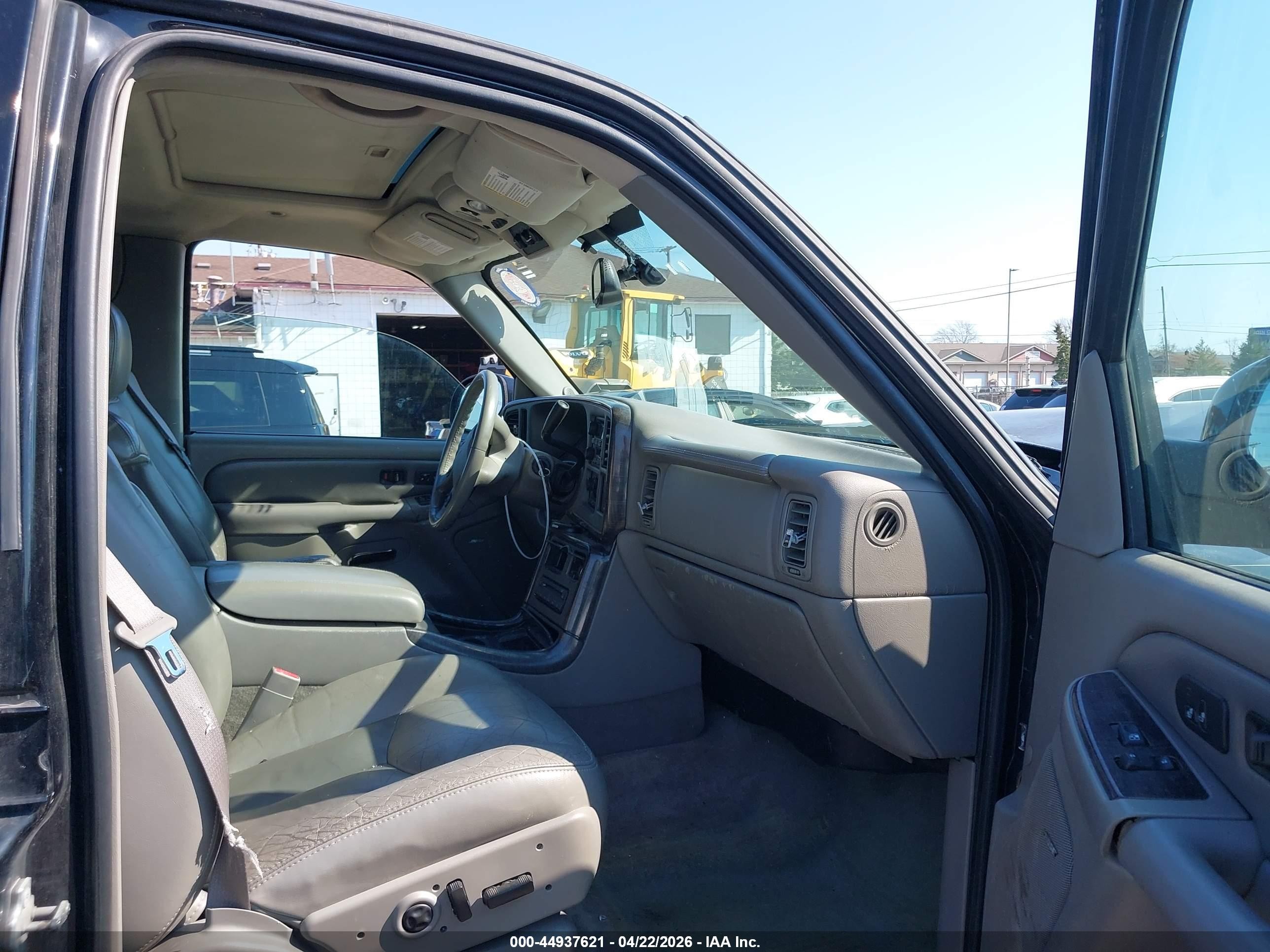 2004 Gmc Yukon Denali Black vin: 1GKEK63U54J272999