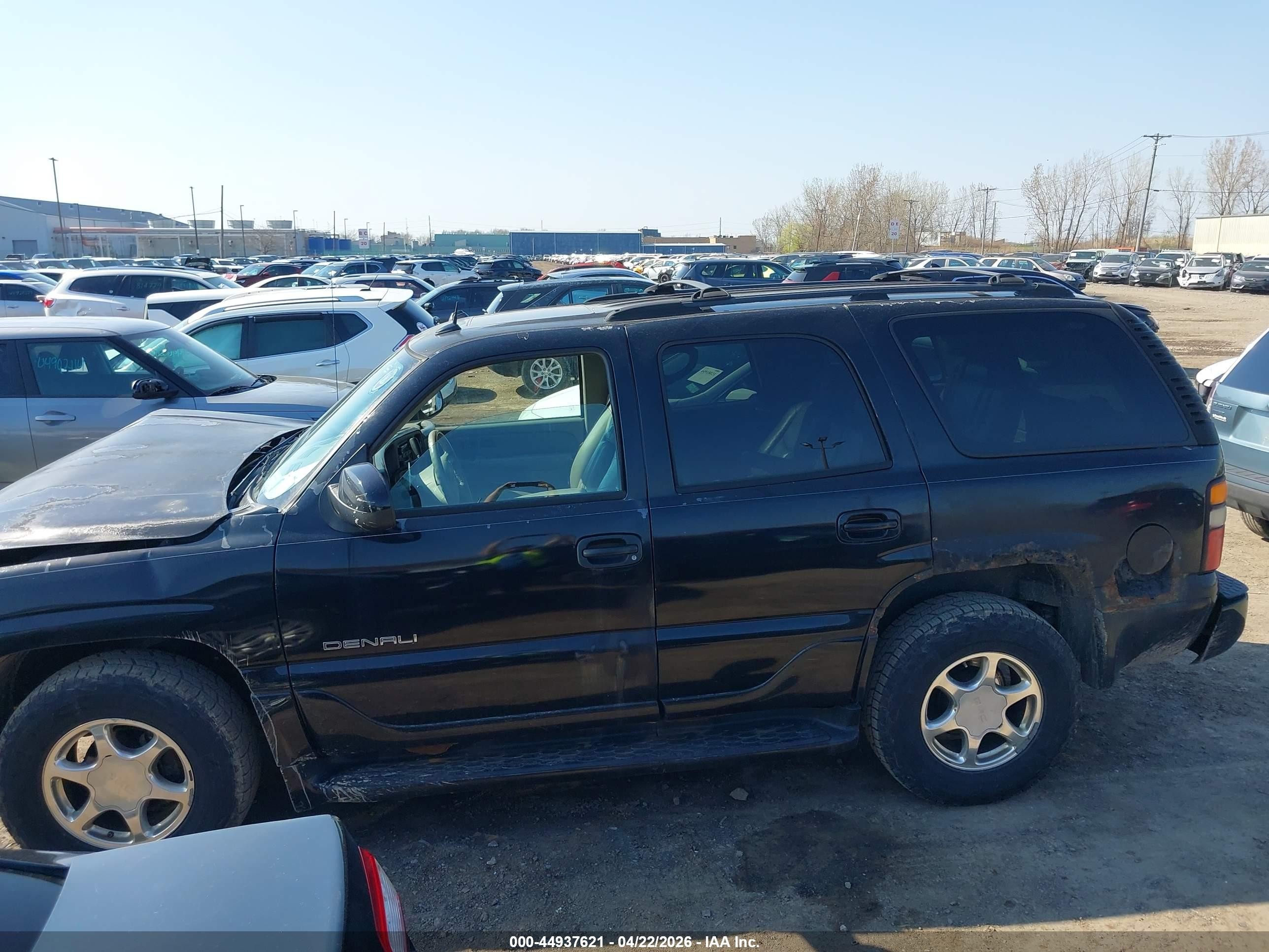 2004 Gmc Yukon Denali Black vin: 1GKEK63U54J272999