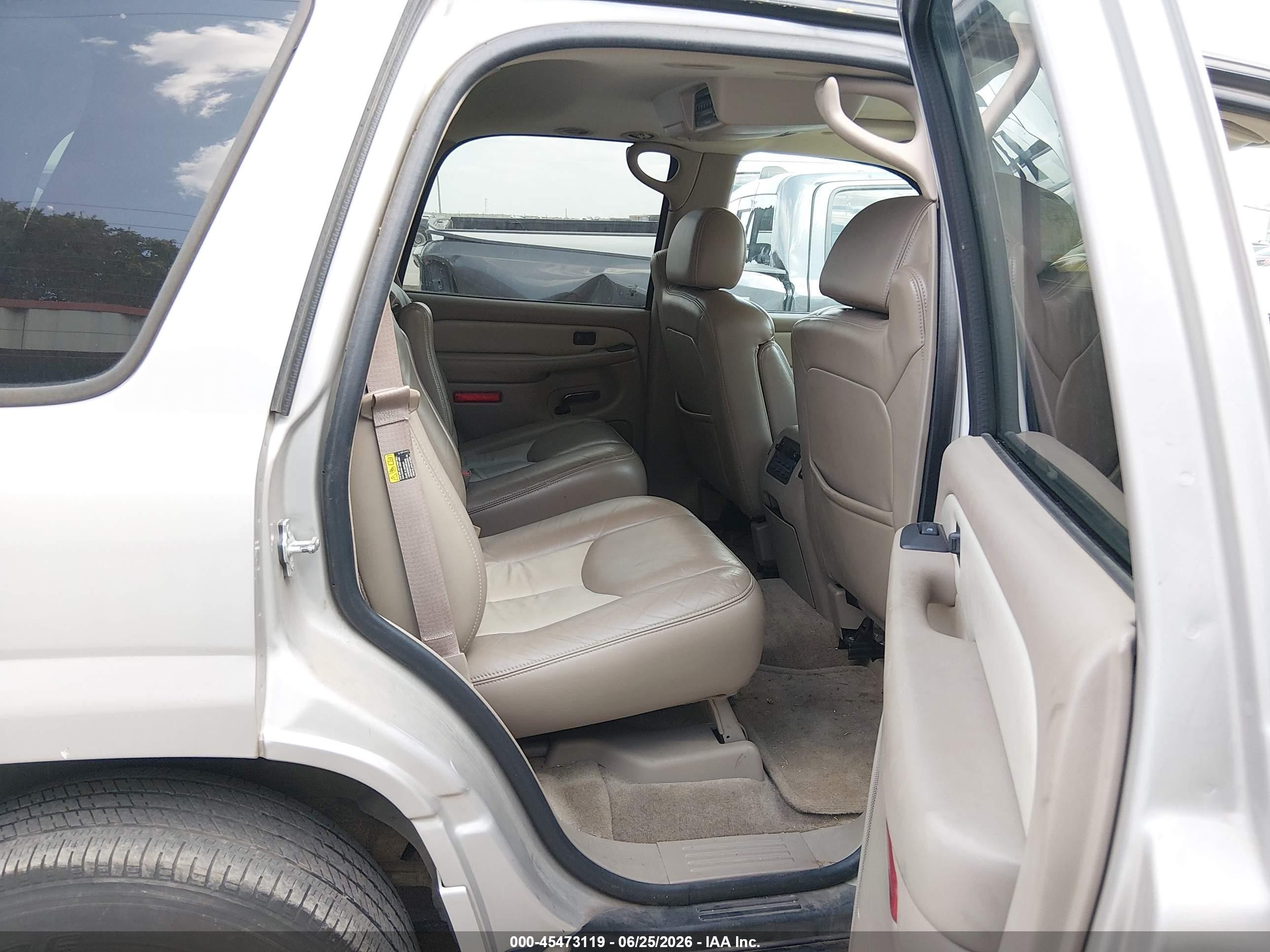 2004 Gmc Yukon Denali Champagne vin: 1GKEK63U64J201858