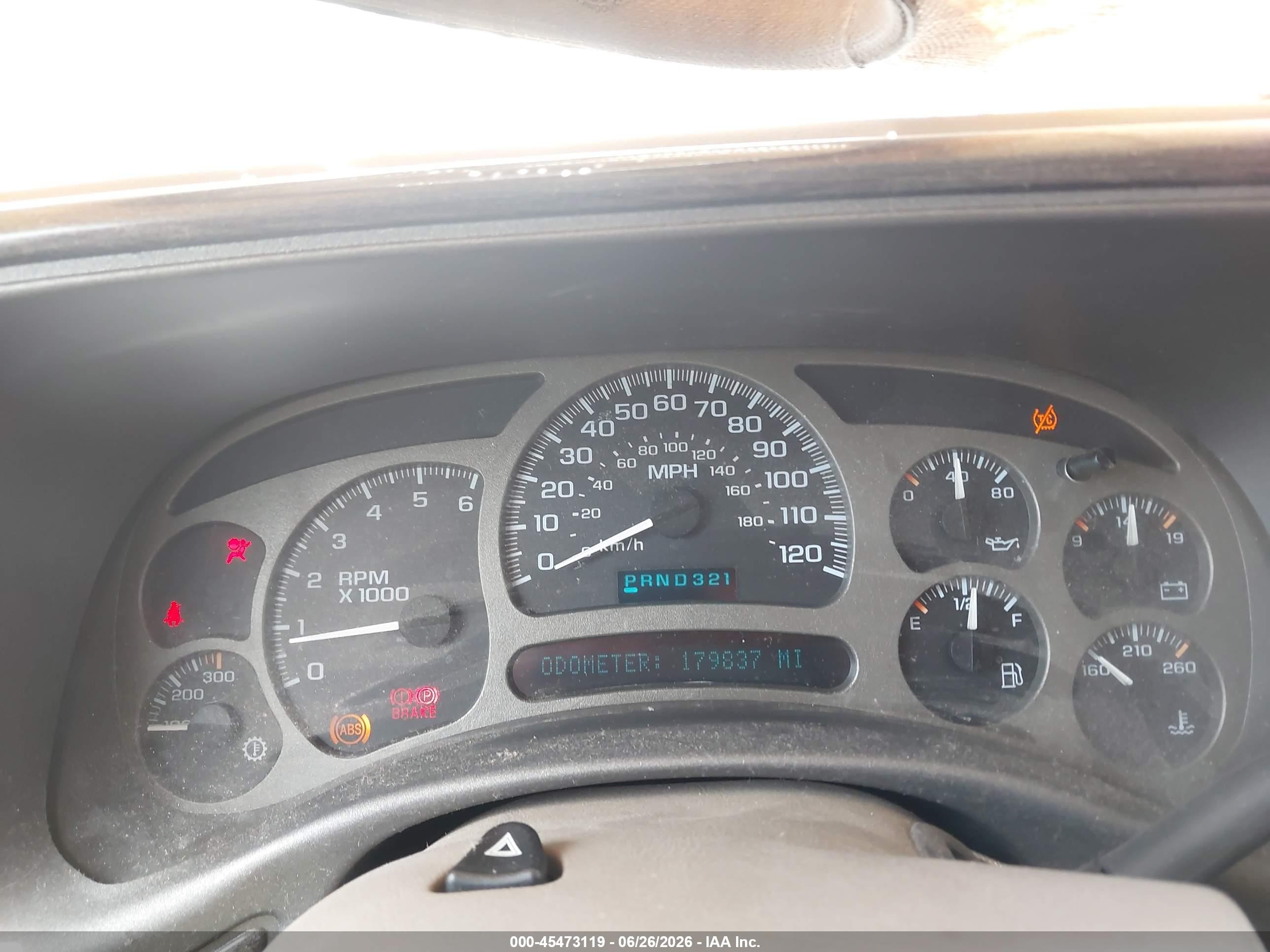 2004 Gmc Yukon Denali Champagne vin: 1GKEK63U64J201858