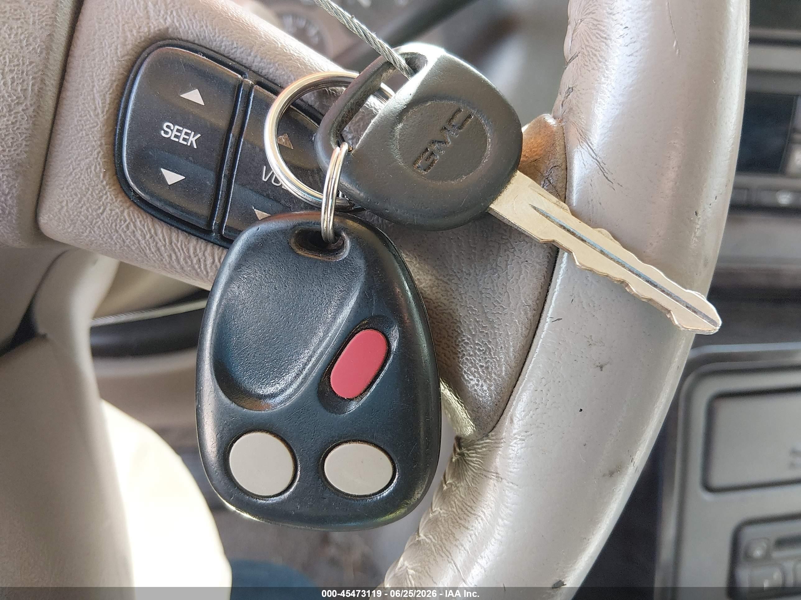 2004 Gmc Yukon Denali Champagne vin: 1GKEK63U64J201858