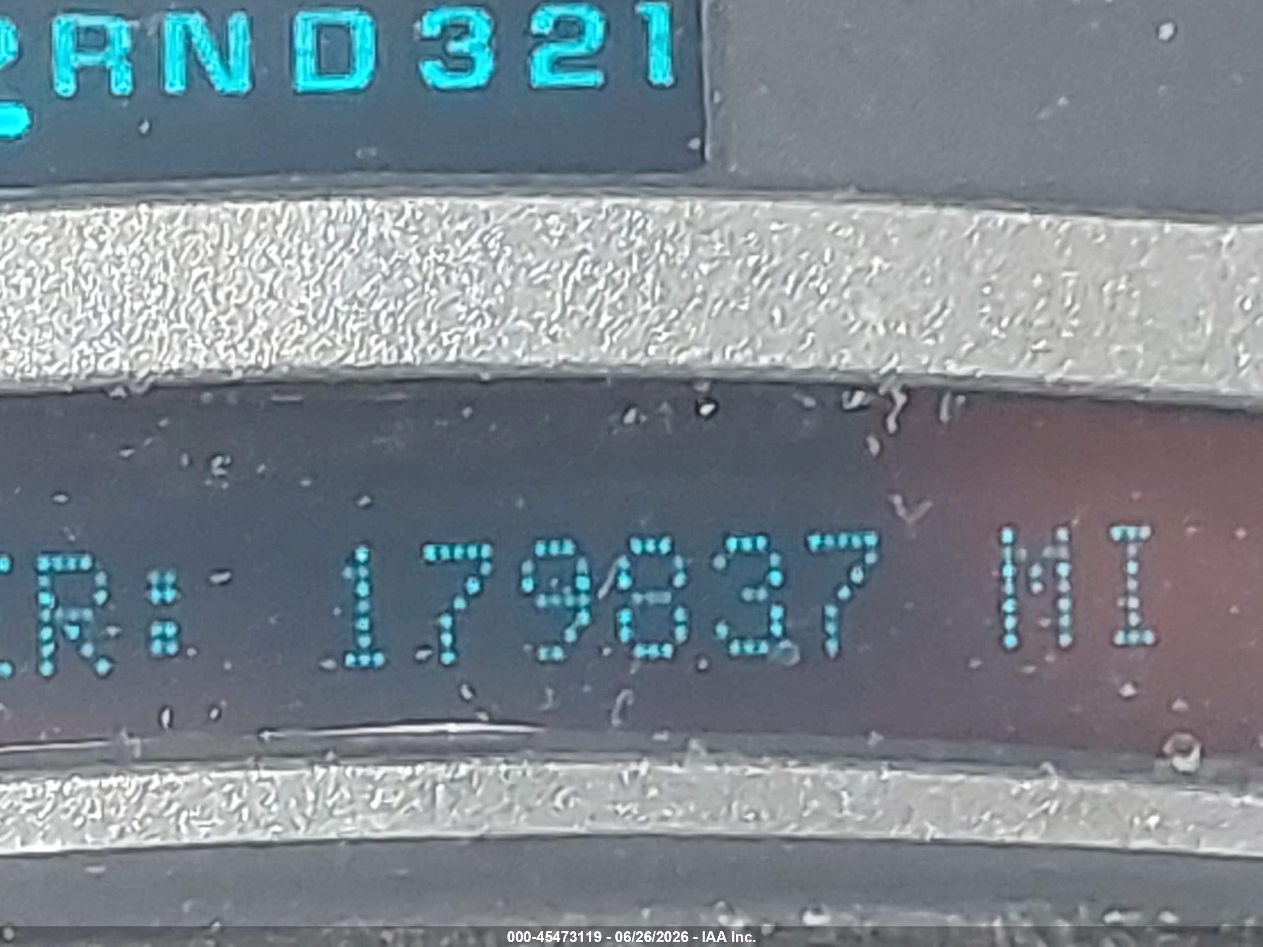 2004 Gmc Yukon Denali Champagne vin: 1GKEK63U64J201858