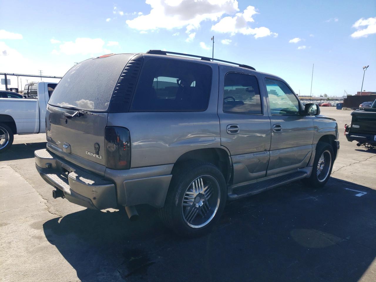2005 Gmc Yukon Denali Gray vin: 1GKEK63U65J189471