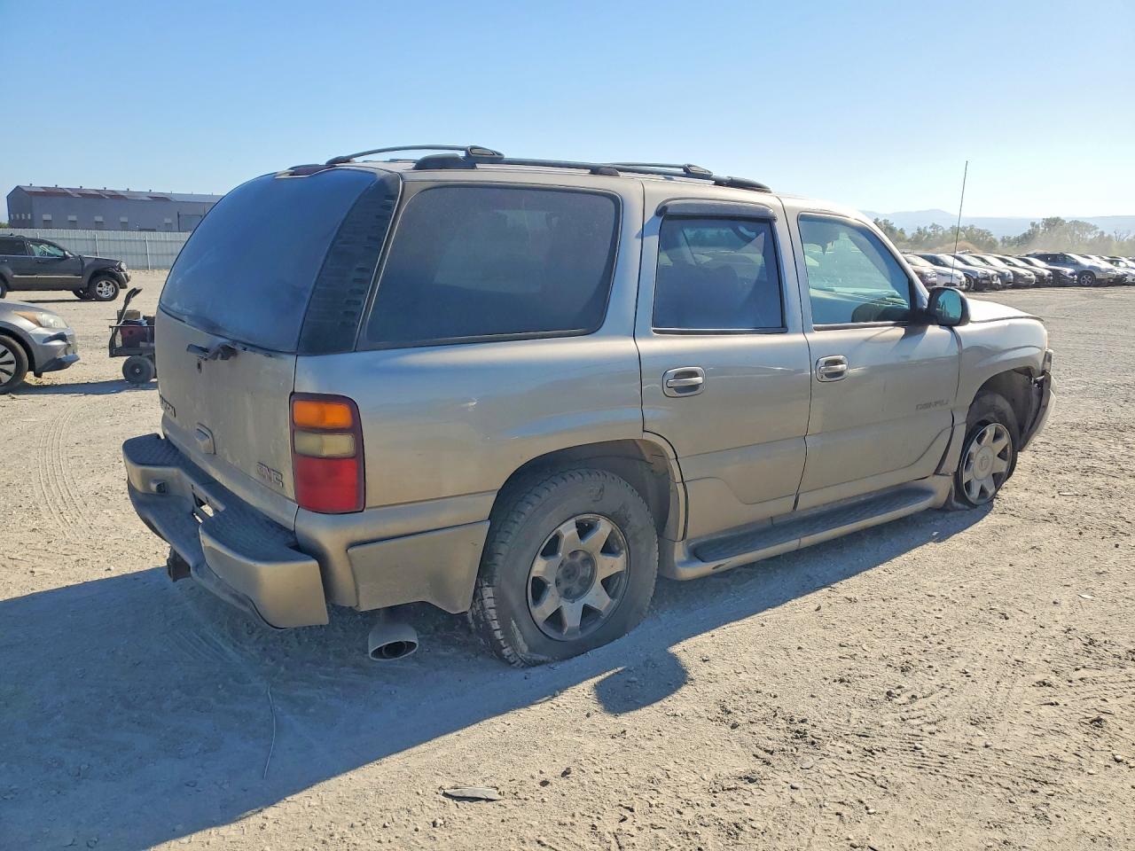 2002 Gmc Denali Silver vin: 1GKEK63U72J119599