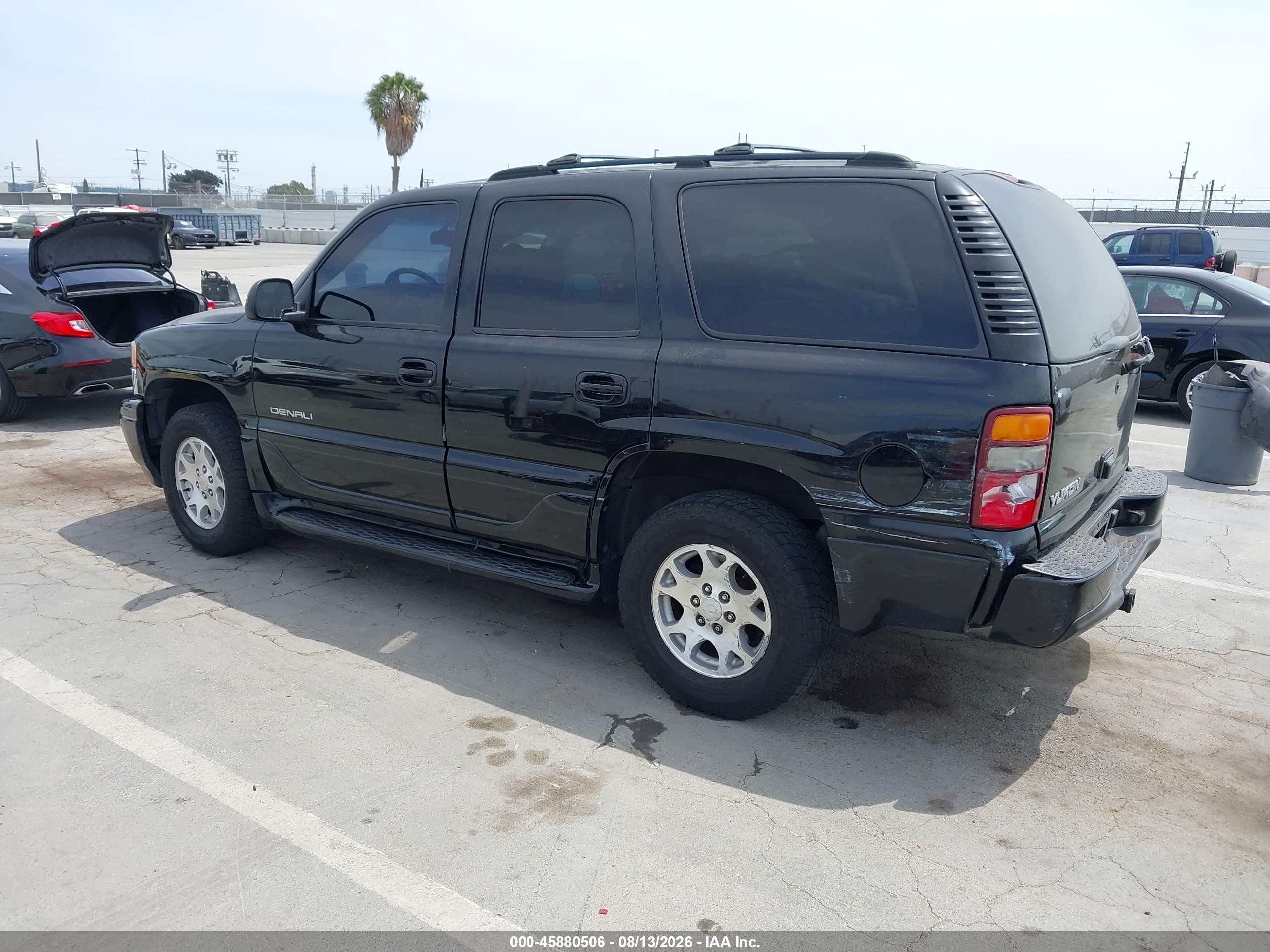 2002 Gmc Yukon Denali Black vin: 1GKEK63U72J216480