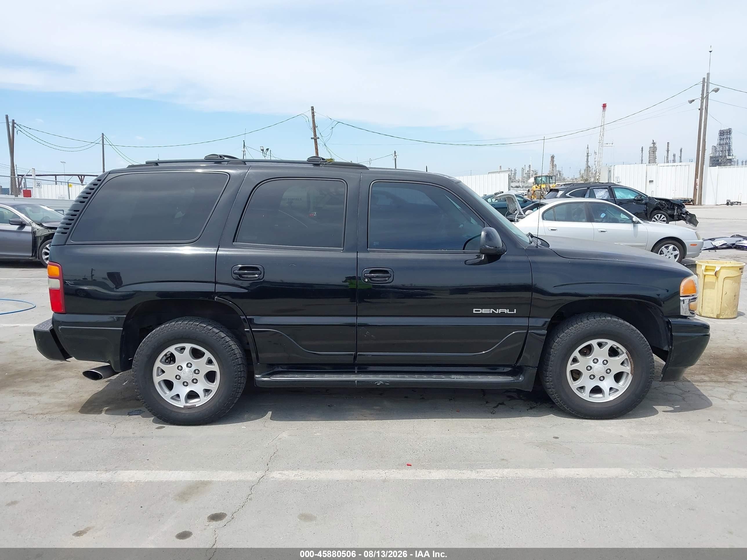 2002 Gmc Yukon Denali Black vin: 1GKEK63U72J216480