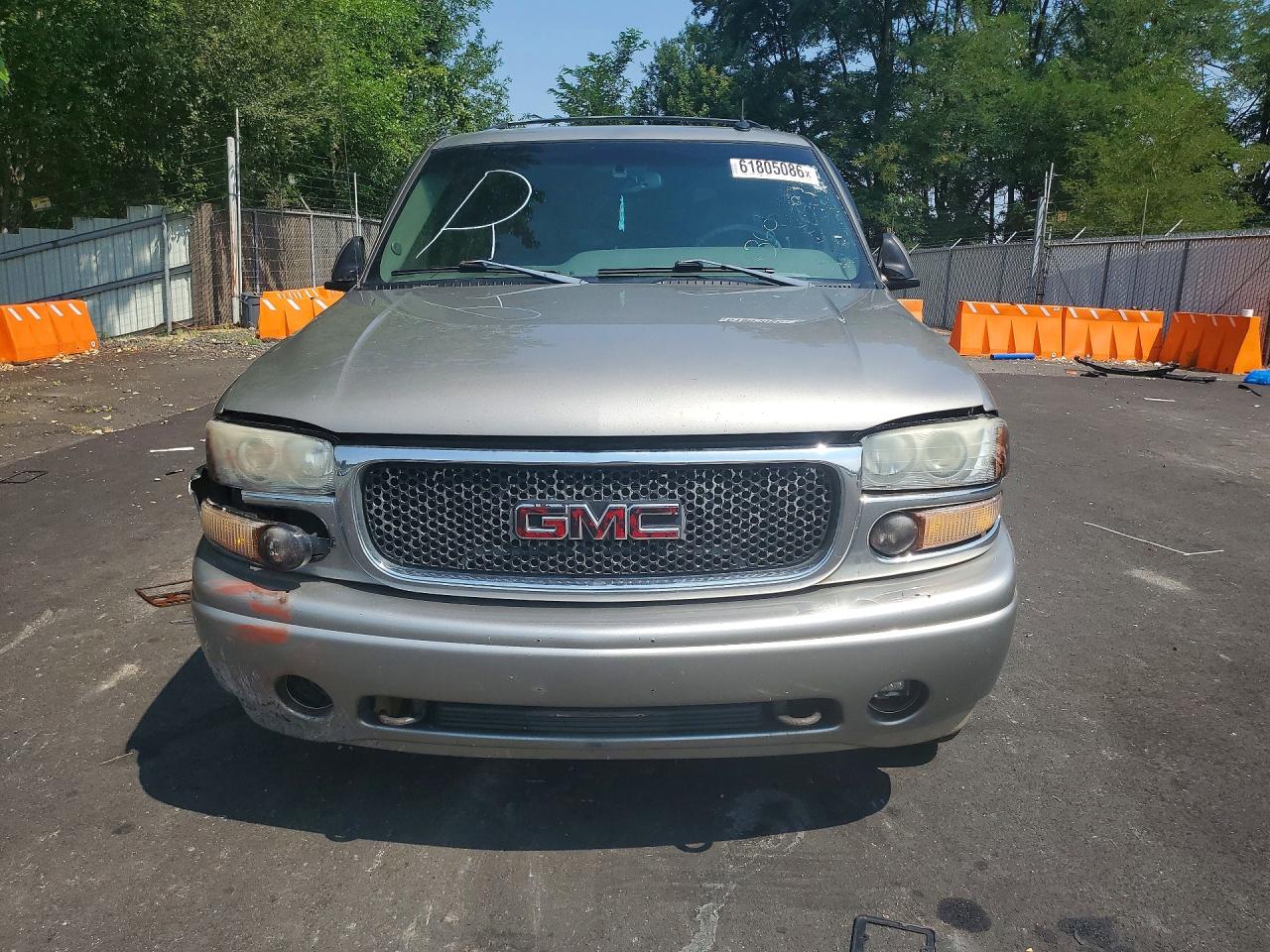 2003 Gmc Yukon Denali Silver vin: 1GKEK63U73J170358