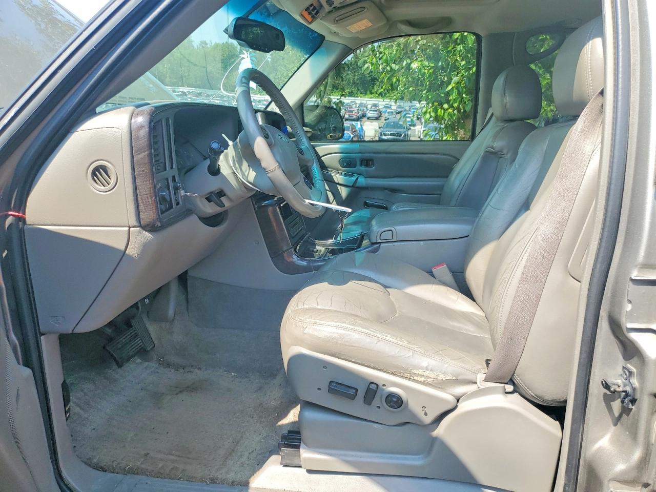 2003 Gmc Yukon Denali Silver vin: 1GKEK63U73J170358