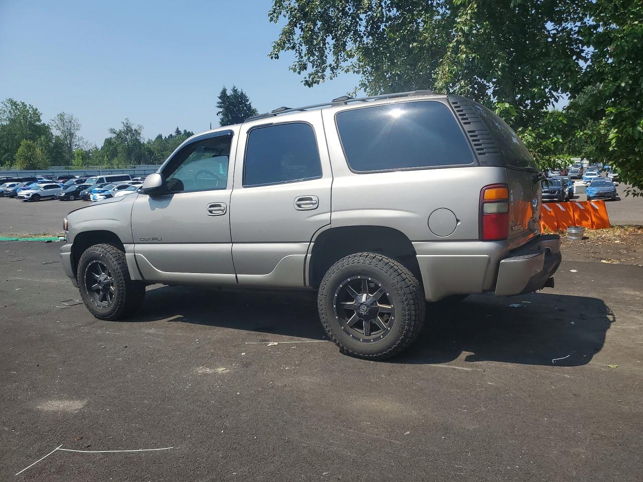 2003 Gmc Yukon Denali Silver vin: 1GKEK63U73J170358
