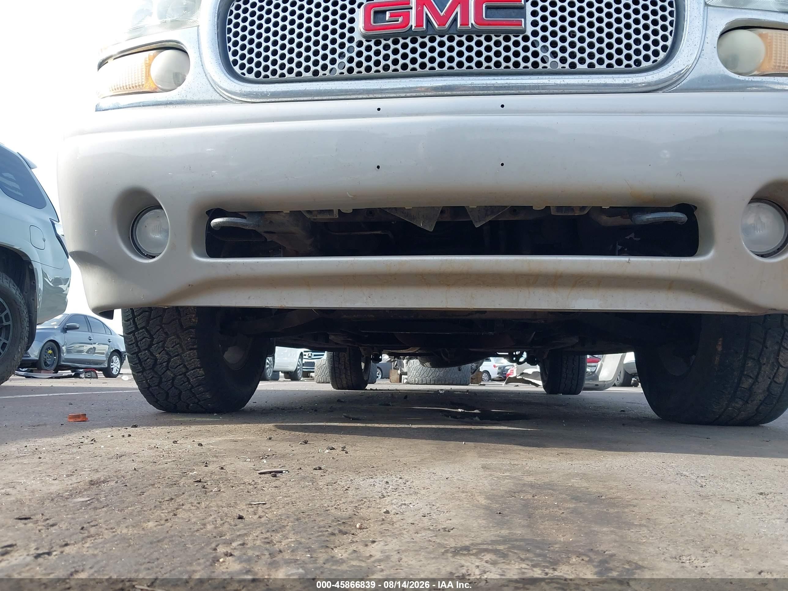 2004 Gmc Yukon Denali Beige vin: 1GKEK63U74J261552