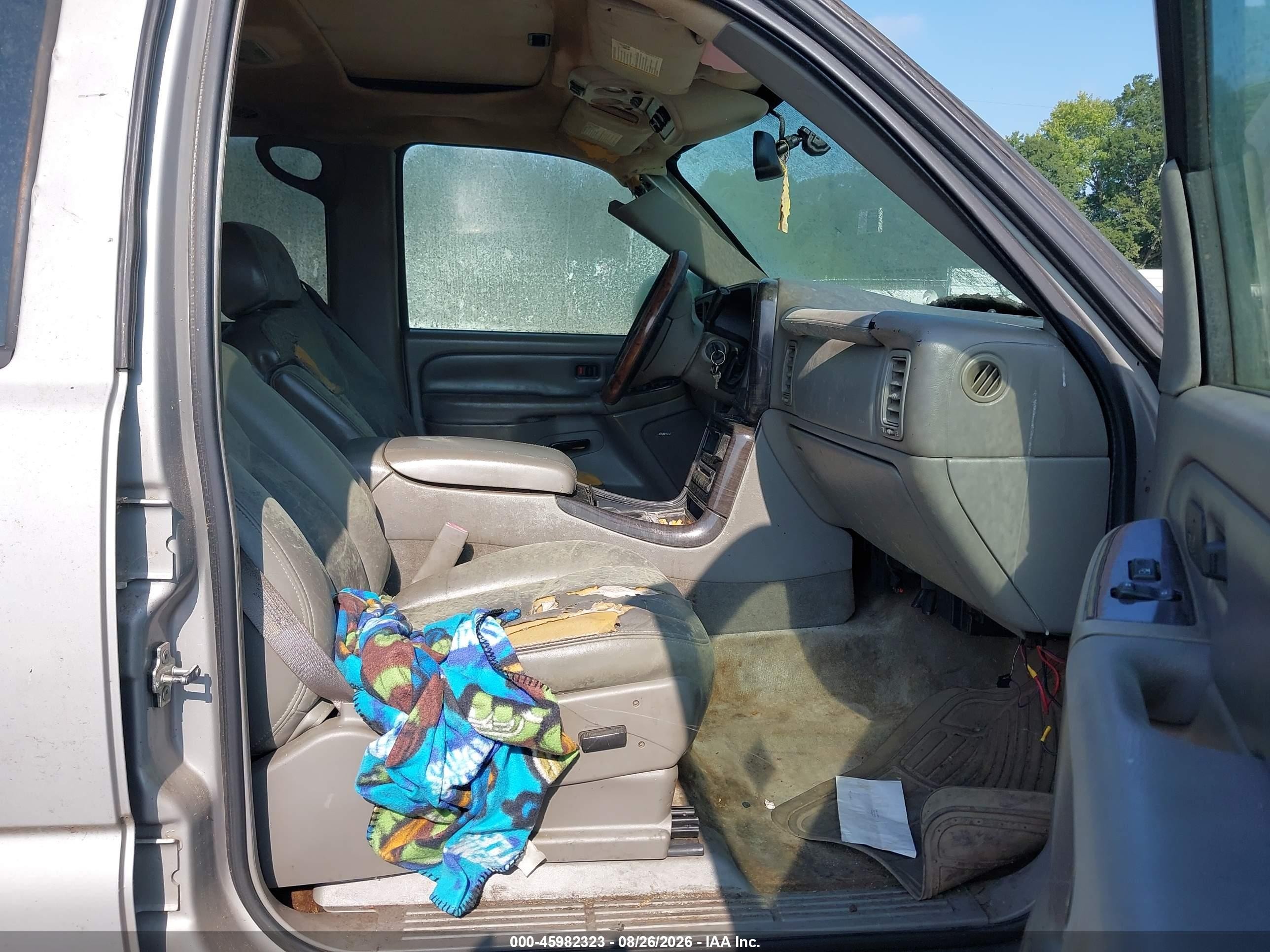 2005 Gmc Yukon Denali Tan vin: 1GKEK63U75J204544