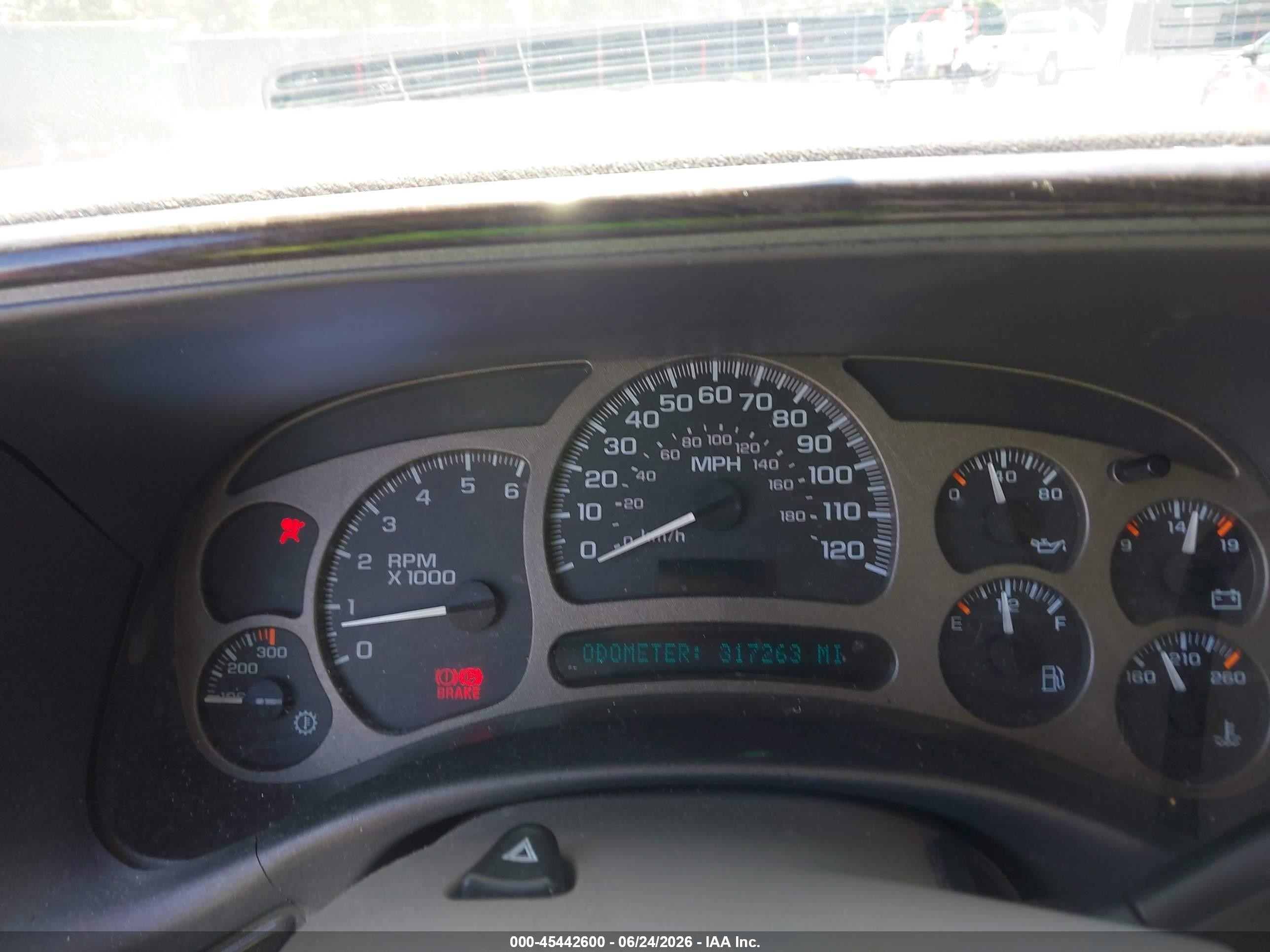 2005 Gmc Yukon Denali Burgundy vin: 1GKEK63U85J267698