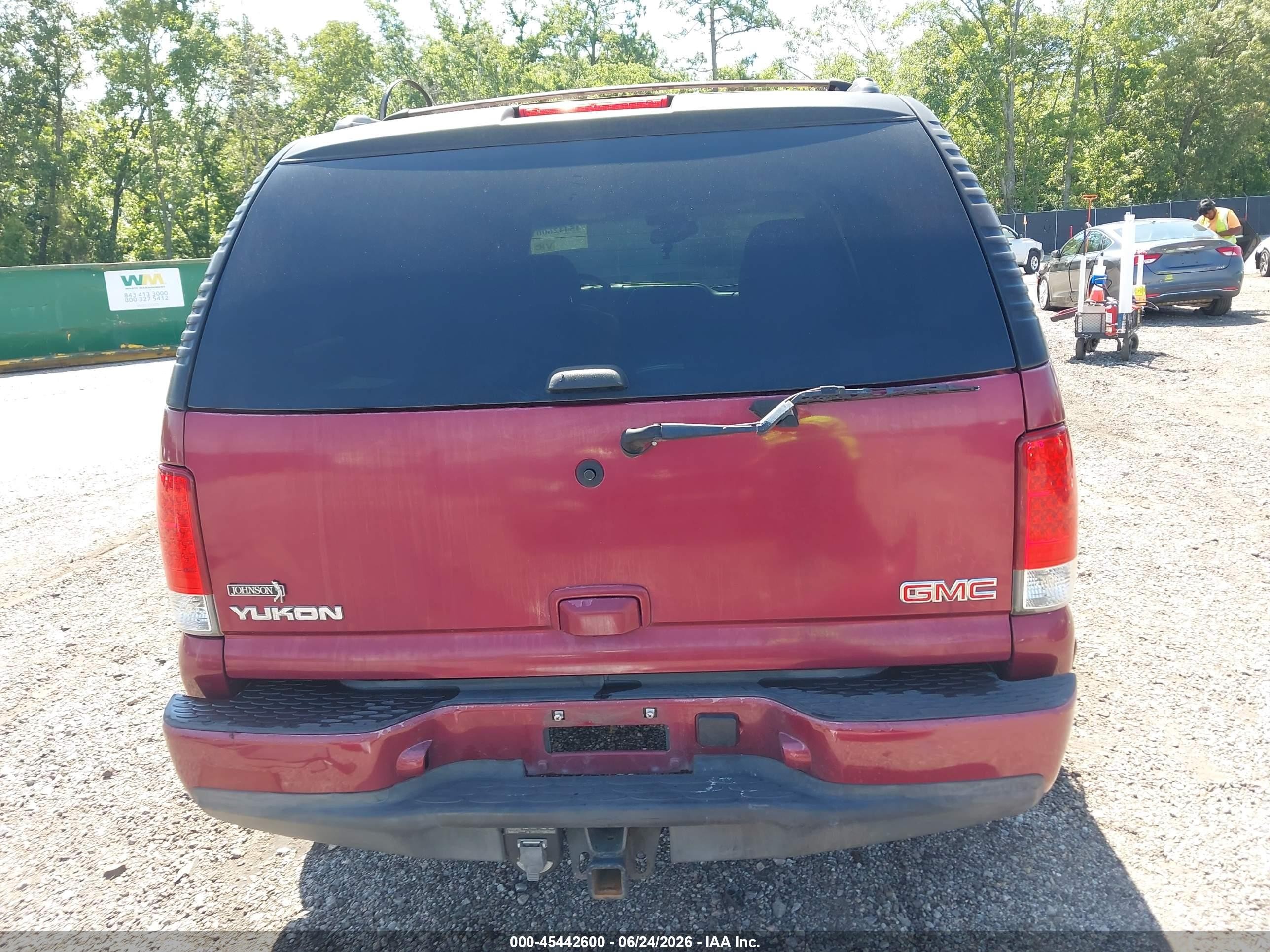 2005 Gmc Yukon Denali Burgundy vin: 1GKEK63U85J267698