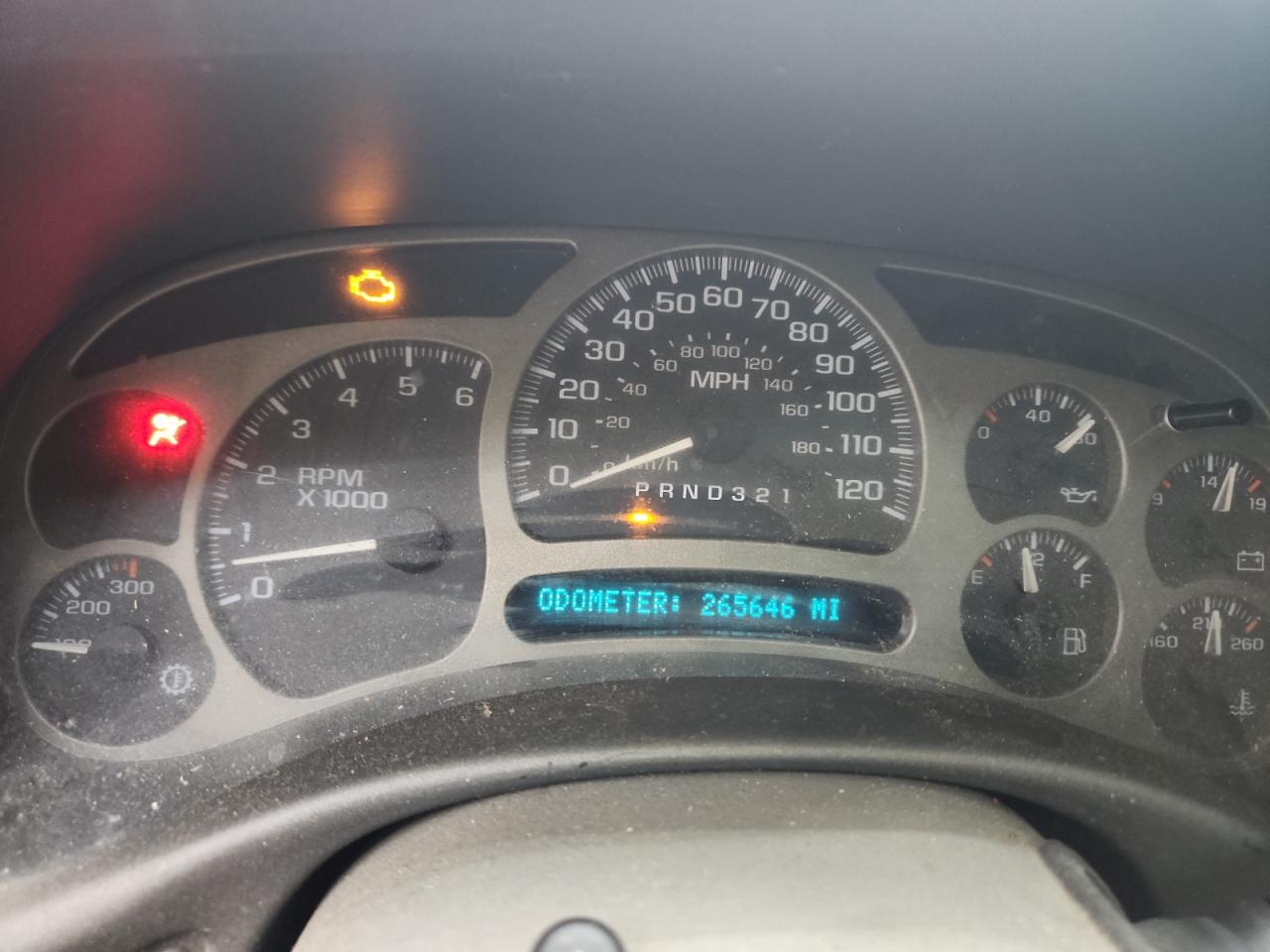 2006 Gmc Yukon Denali White vin: 1GKEK63U86J154741 Damage: Warning Light - Engine, On, Unacceptable