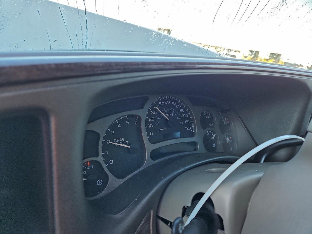 2005 Gmc Yukon Denali White vin: 1GKEK63U95J109208