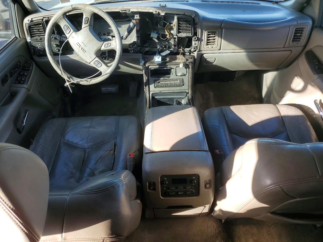 2005 Gmc Yukon Denali Gray vin: 1GKEK63U95J243068