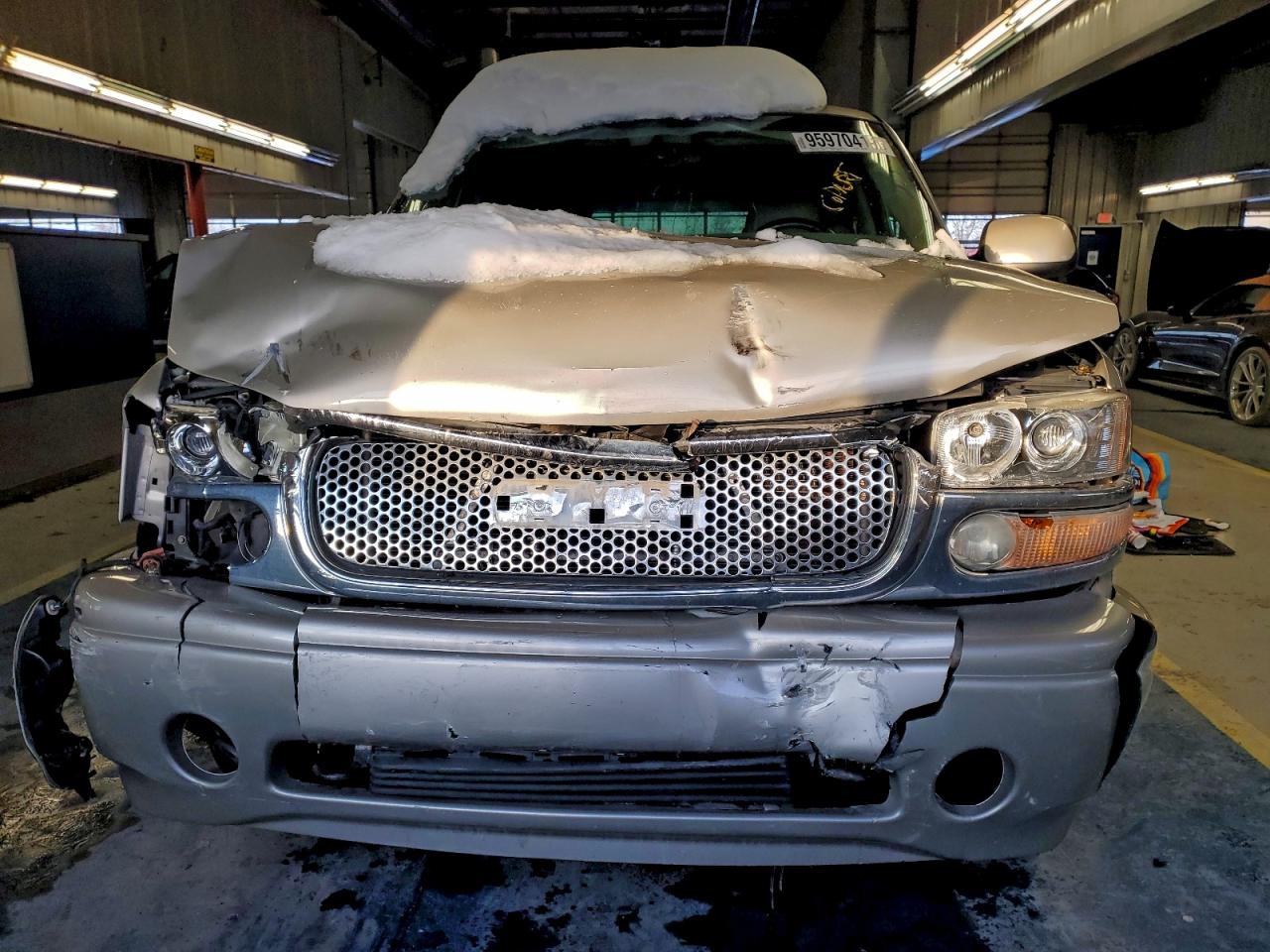 2004 Gmc Yukon Denali Tan vin: 1GKEK63UX4J128641