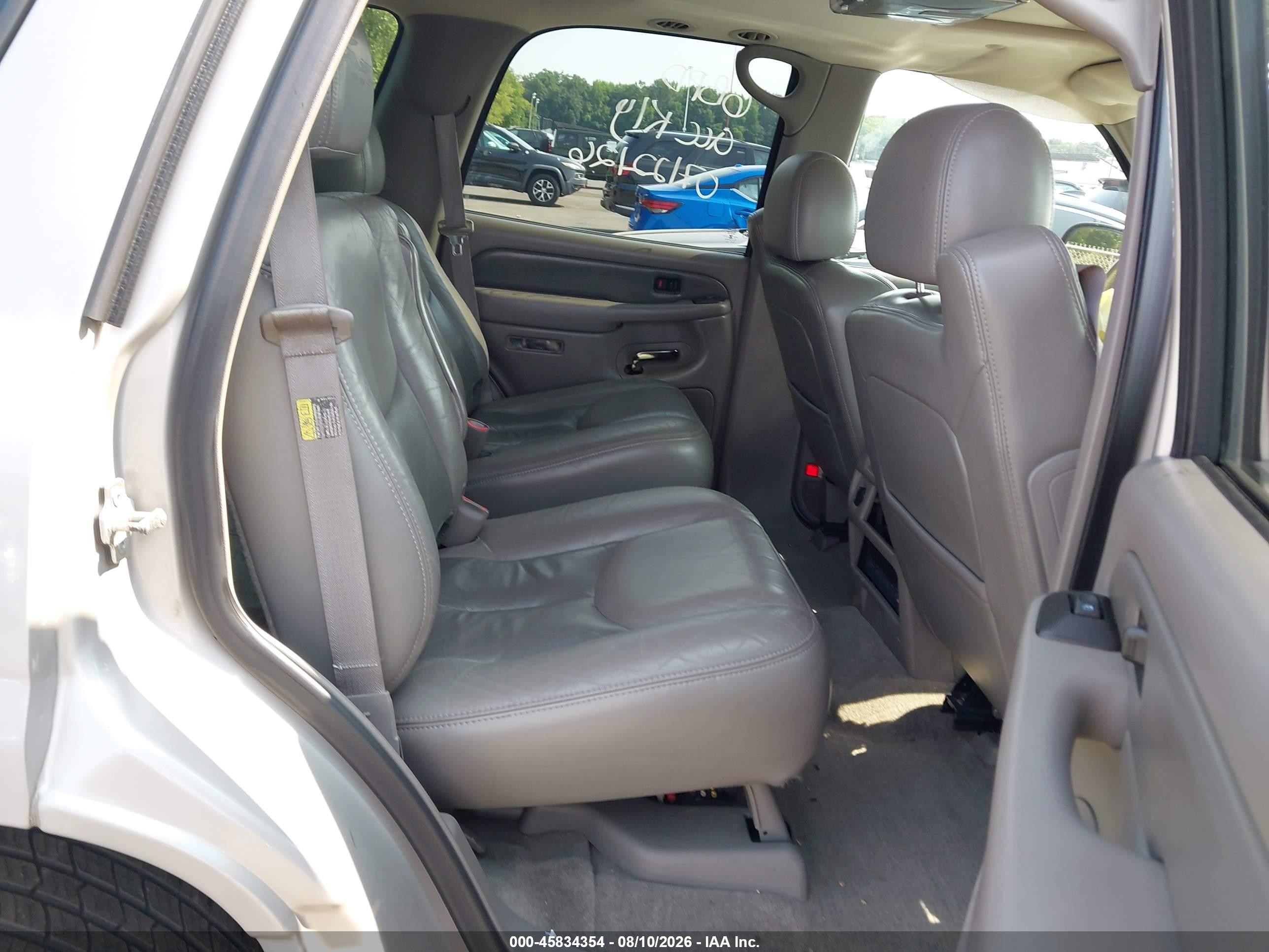 2004 Gmc Yukon Denali Beige vin: 1GKEK63UX4J295114