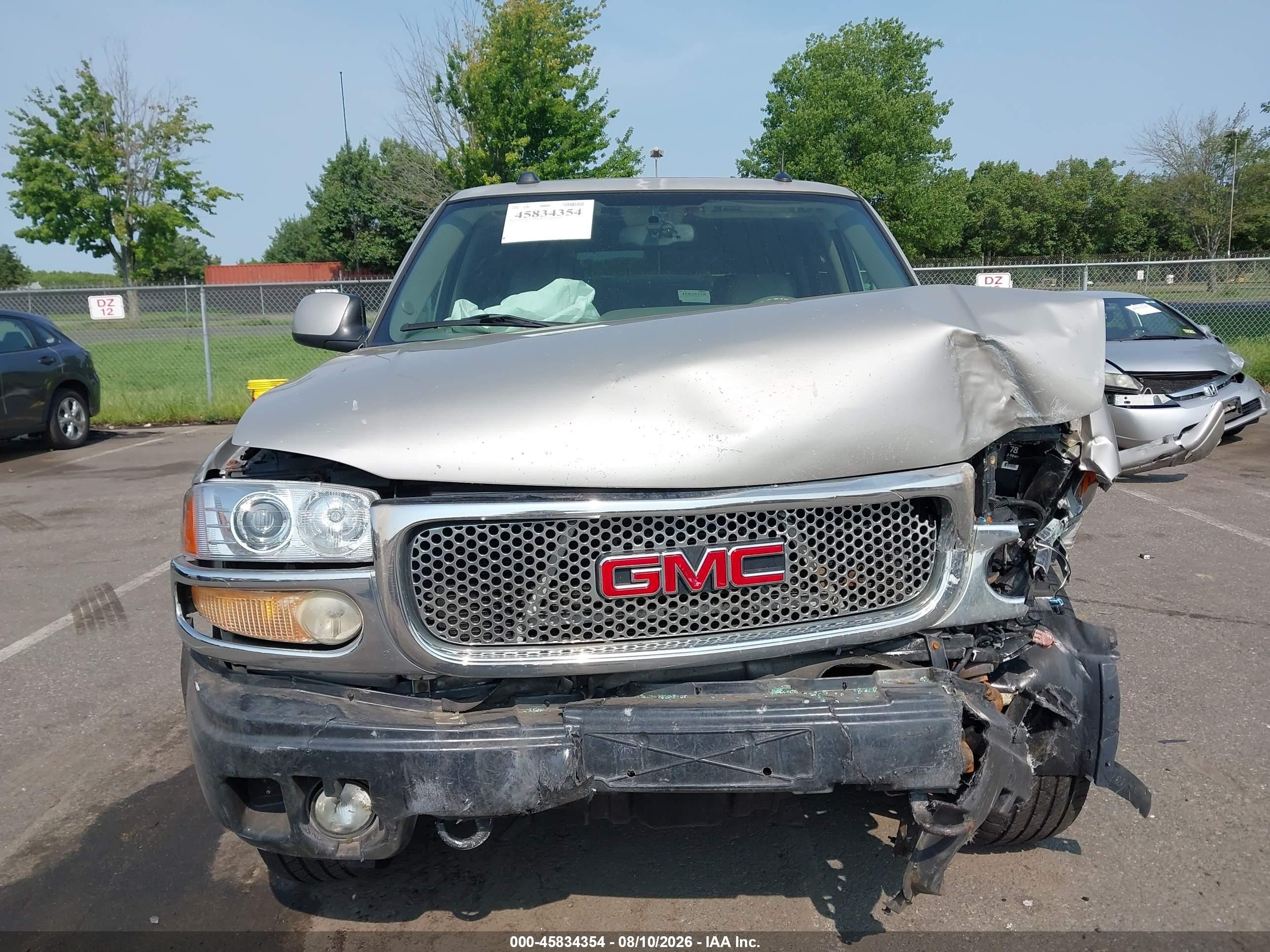2004 Gmc Yukon Denali Beige vin: 1GKEK63UX4J295114