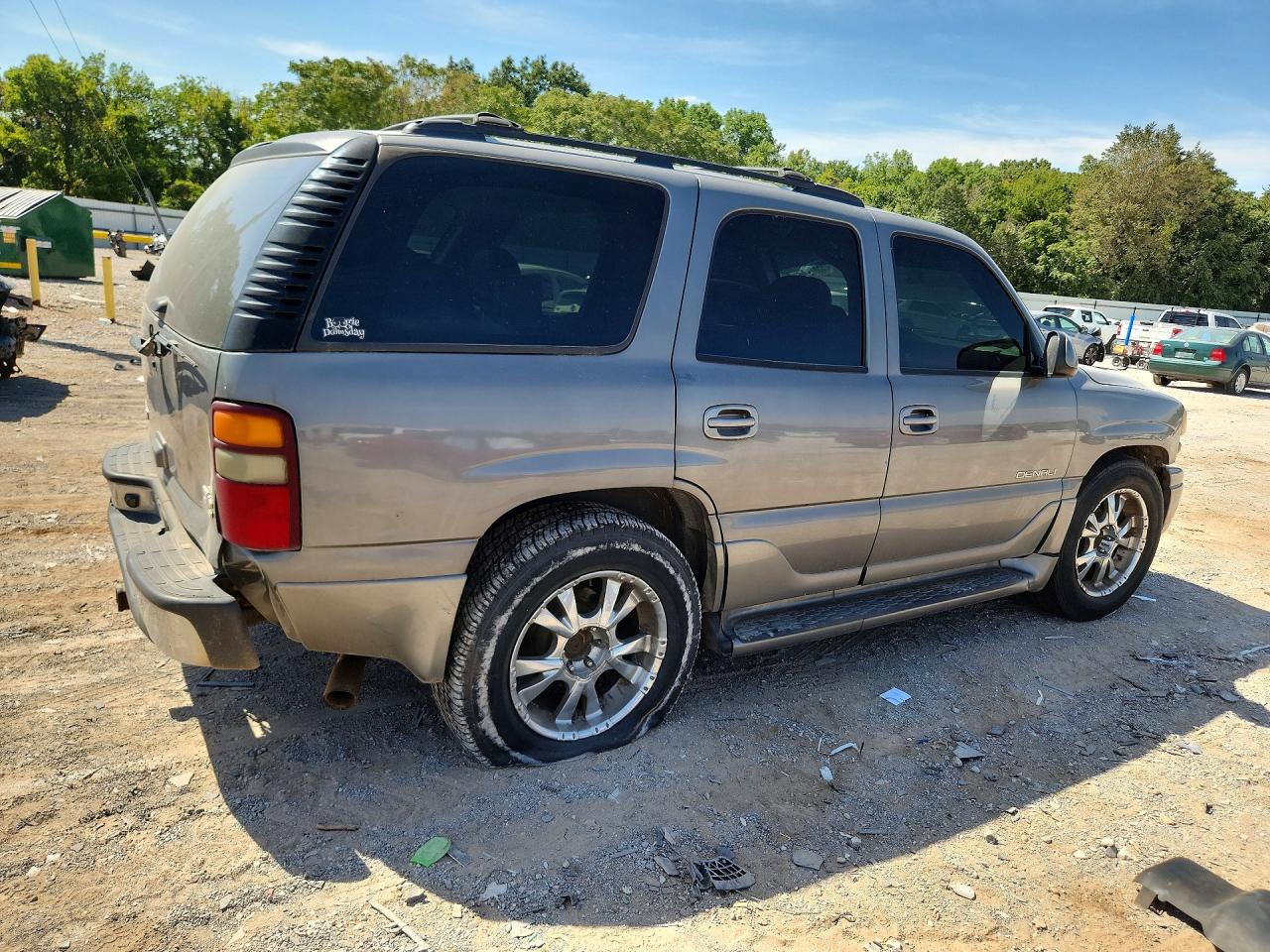 2006 Gmc Yukon Denali Silver vin: 1GKEK63UX6J126519