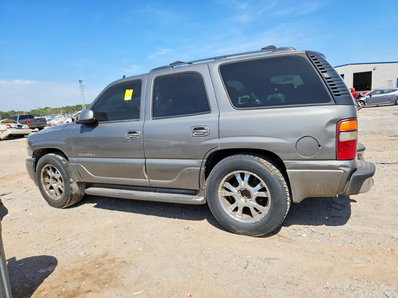 2006 Gmc Yukon Denali Silver vin: 1GKEK63UX6J126519