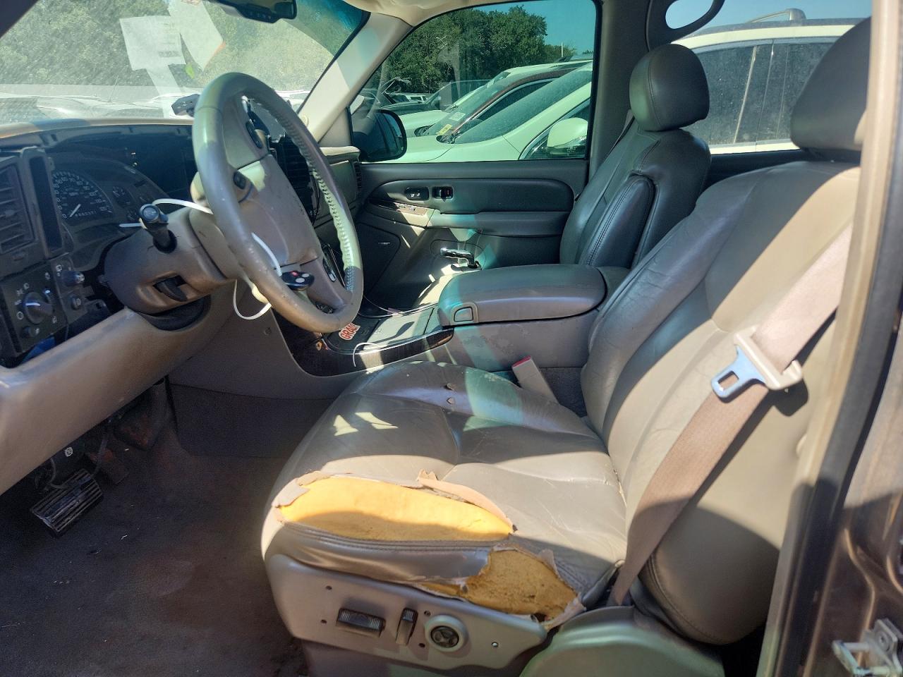 2006 Gmc Yukon Denali Silver vin: 1GKEK63UX6J126519