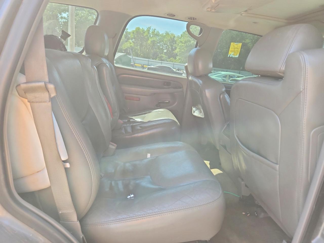 2006 Gmc Yukon Denali Silver vin: 1GKEK63UX6J126519
