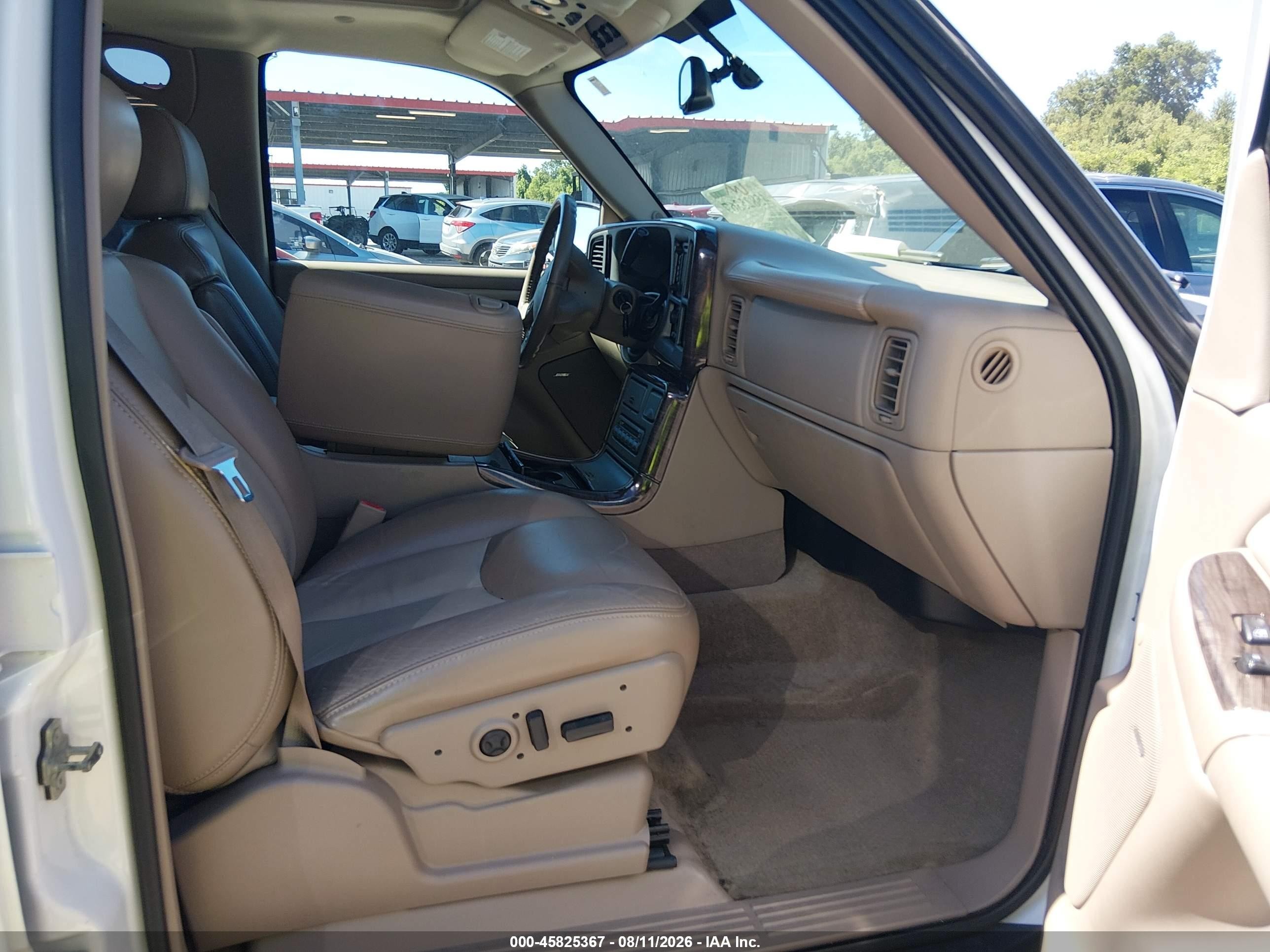 2006 Gmc Yukon Denali White vin: 1GKEK63UX6J137701