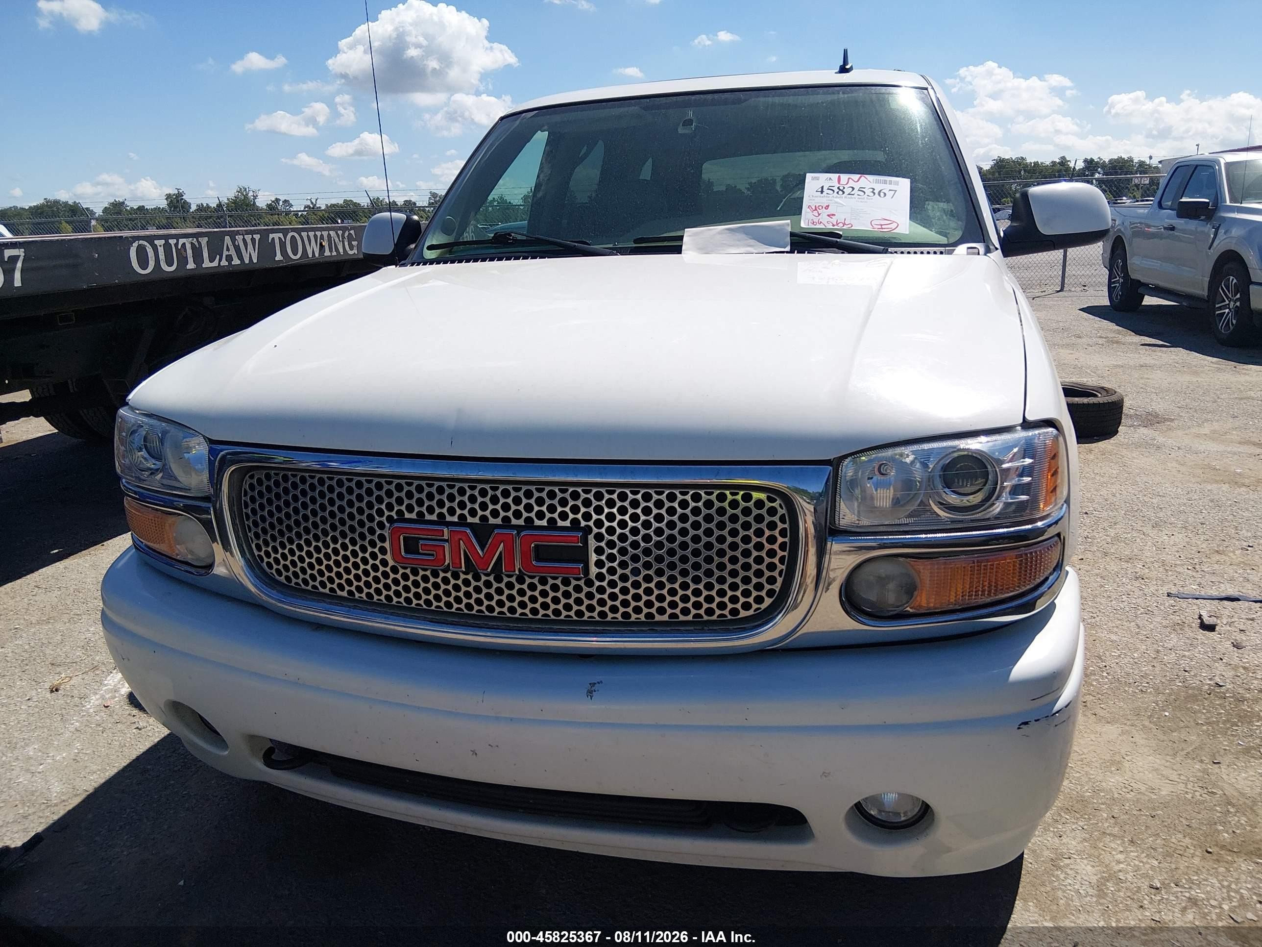 2006 Gmc Yukon Denali White vin: 1GKEK63UX6J137701
