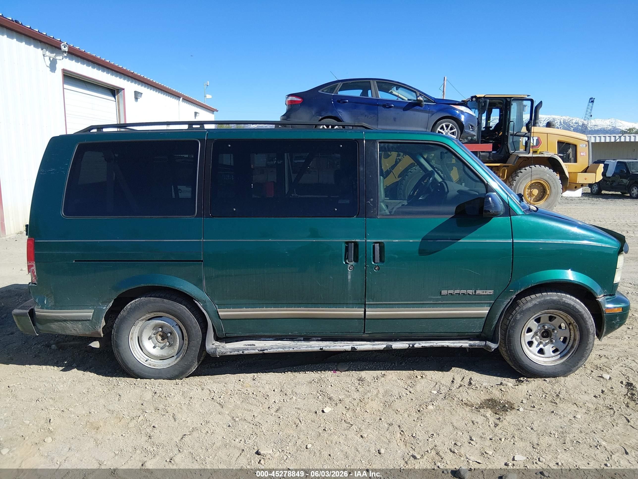 1999 Gmc Safari Sl Зеленый vin: 1GKEL19W7XB513601