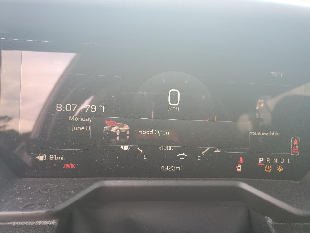 2026 Gmc Acadia Elevation White vin: 1GKENKKS6TJ275344 Damage: Warning - Tire Pressure, On, Unacceptable