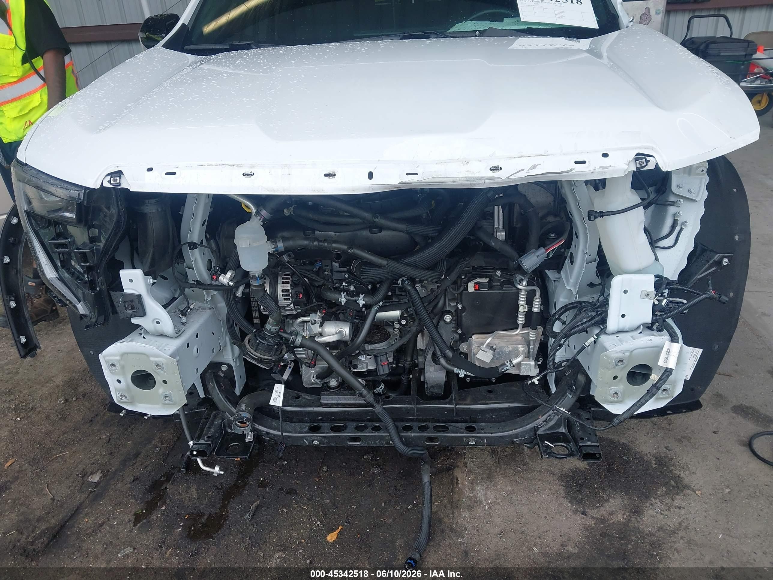 2025 Gmc Acadia Fwd Elevation White vin: 1GKENKRS1SJ135576