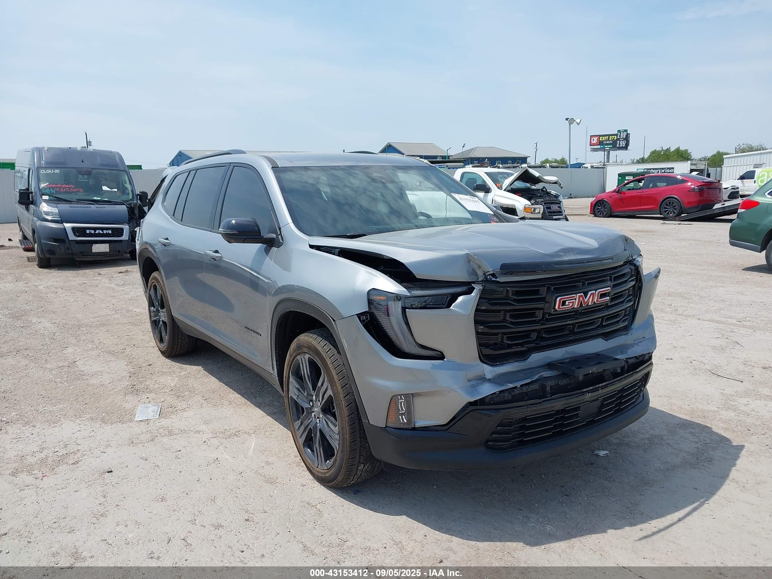 2025 Gmc Acadia Fwd Elevation Silver vin: 1GKENKRS8SJ253558