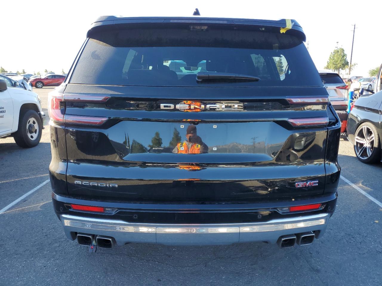 2024 Gmc Acadia Denali Black vin: 1GKENLKS5RJ162242