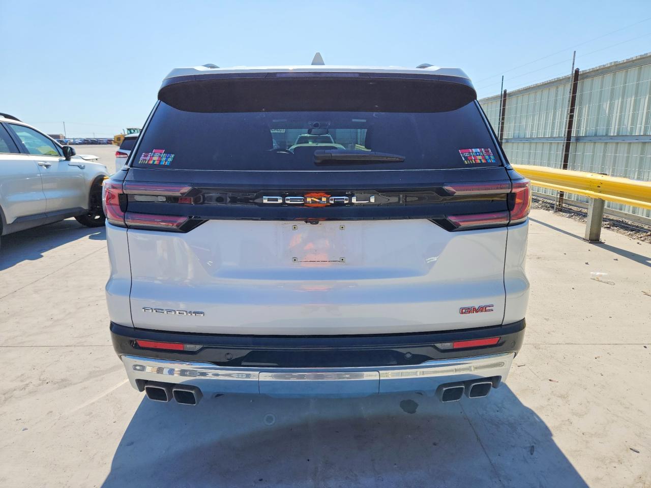 2025 Gmc Acadia Denali White vin: 1GKENLRS7SJ219620