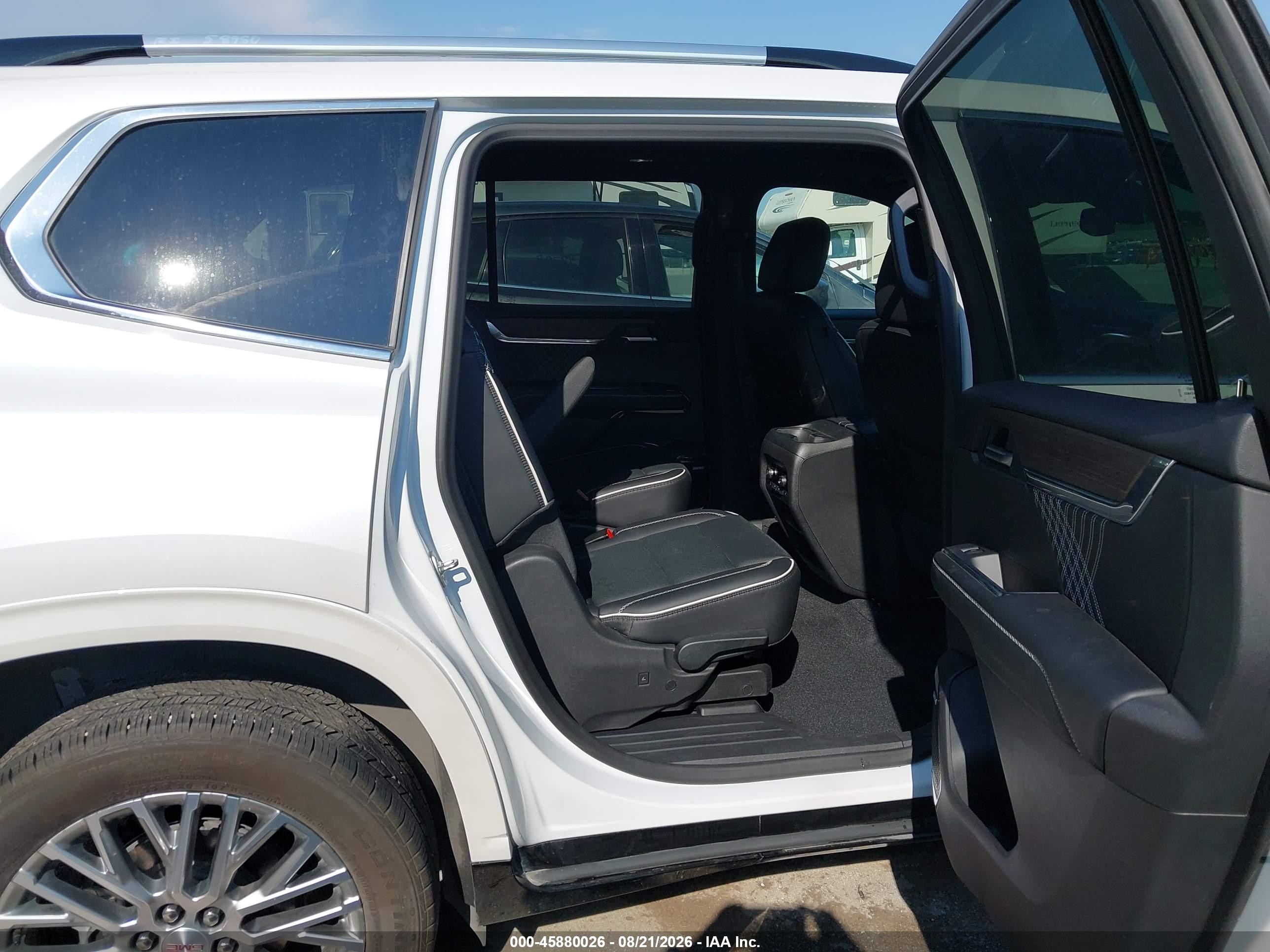 2025 Gmc Acadia Awd Denali White vin: 1GKENRRS8SJ163447