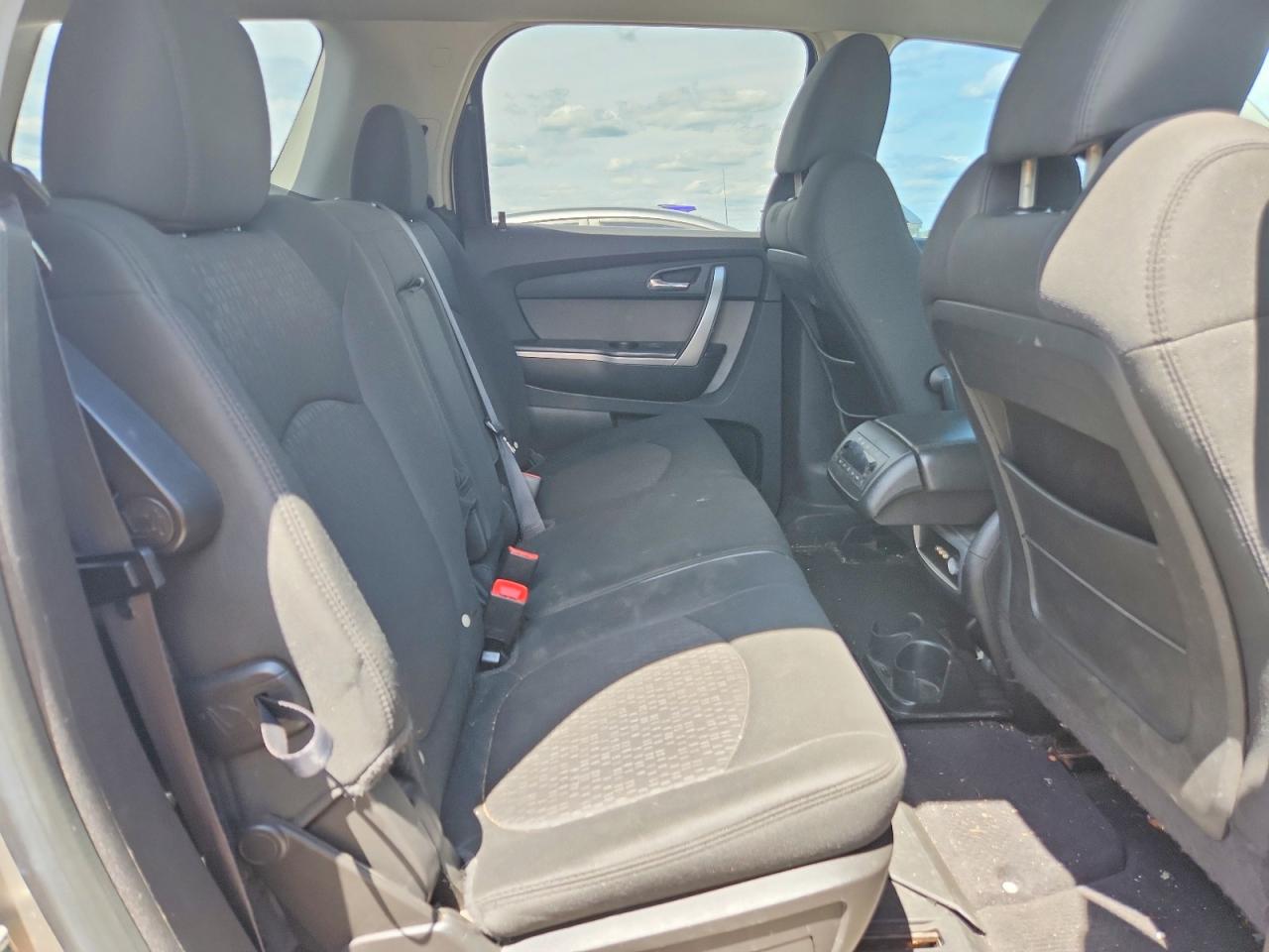 2008 Gmc Acadia Sle Silver vin: 1GKER13788J250686