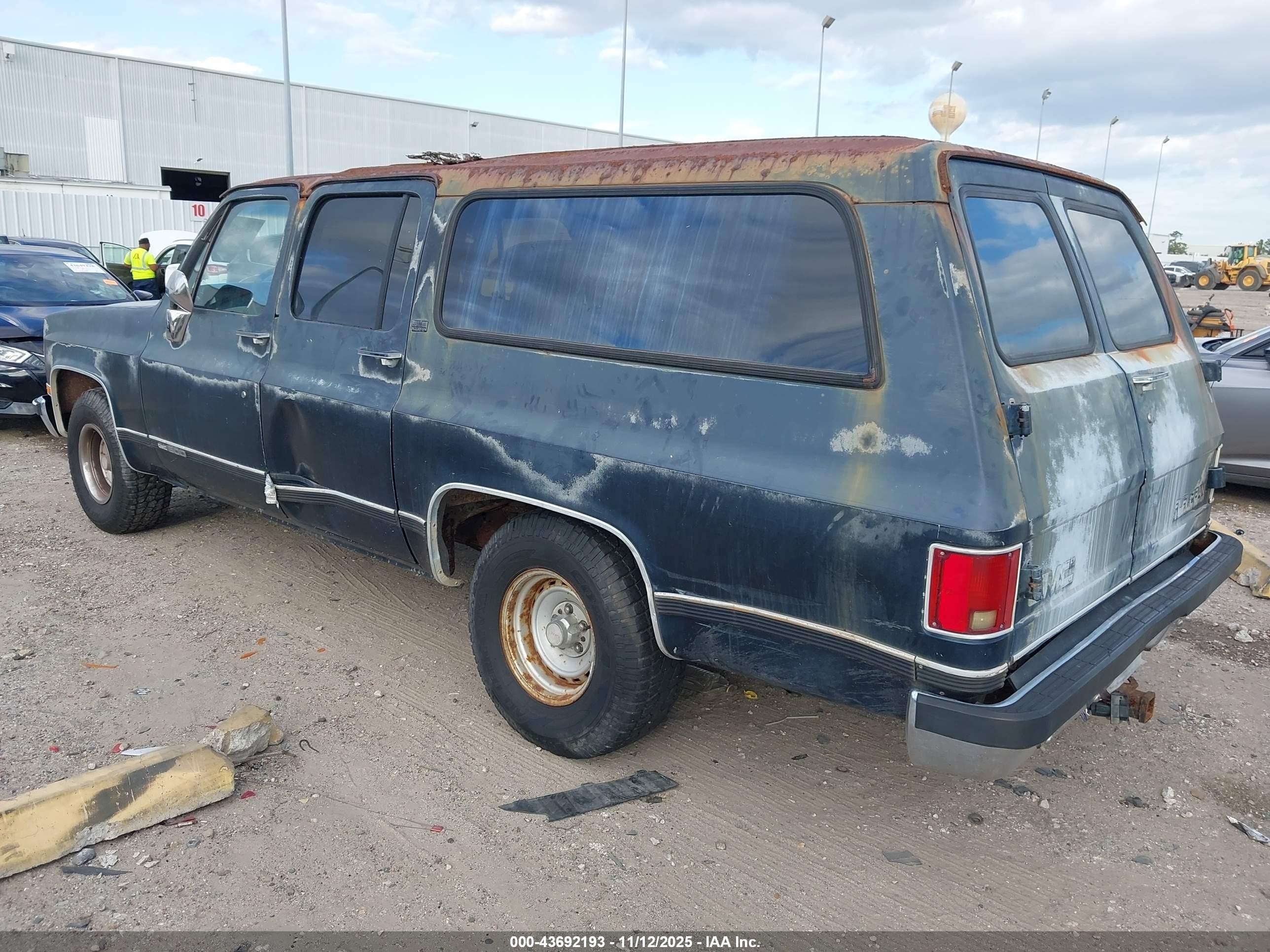 1991 Gmc Suburban R15 Conventional Blue vin: 1GKER16K5MF529963