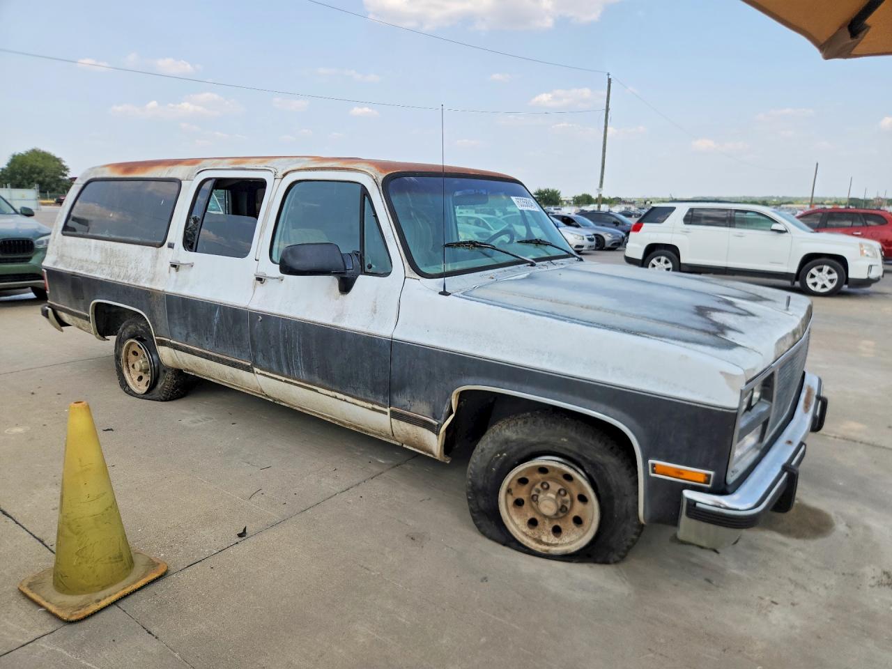 1991 Gmc Suburban R15 Conventional Gray vin: 1GKER16K9MF510266