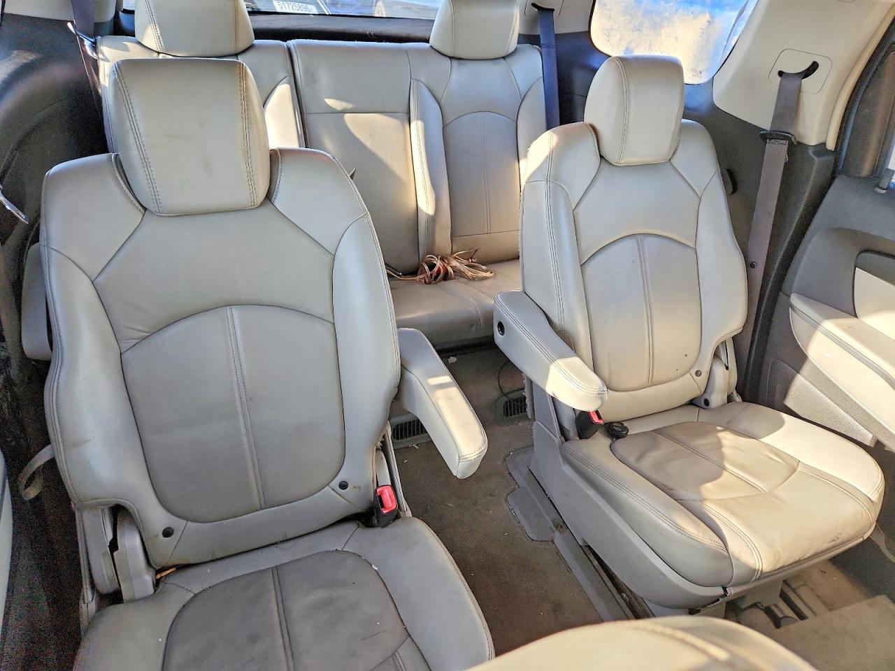 2008 Gmc Acadia Silver vin: 1GKER33738J241471