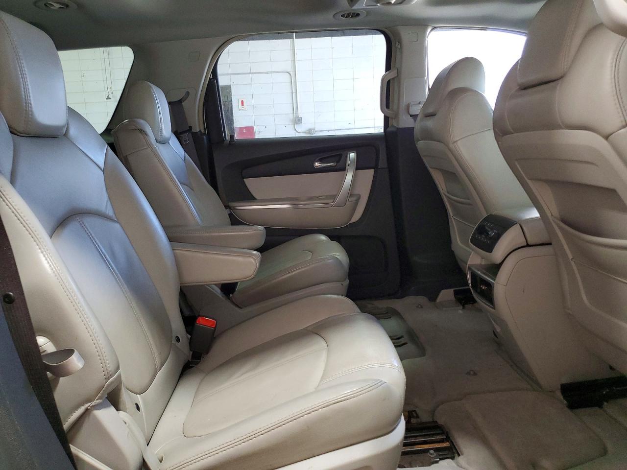 2008 Gmc Acadia Slt-2 White vin: 1GKER33778J166659