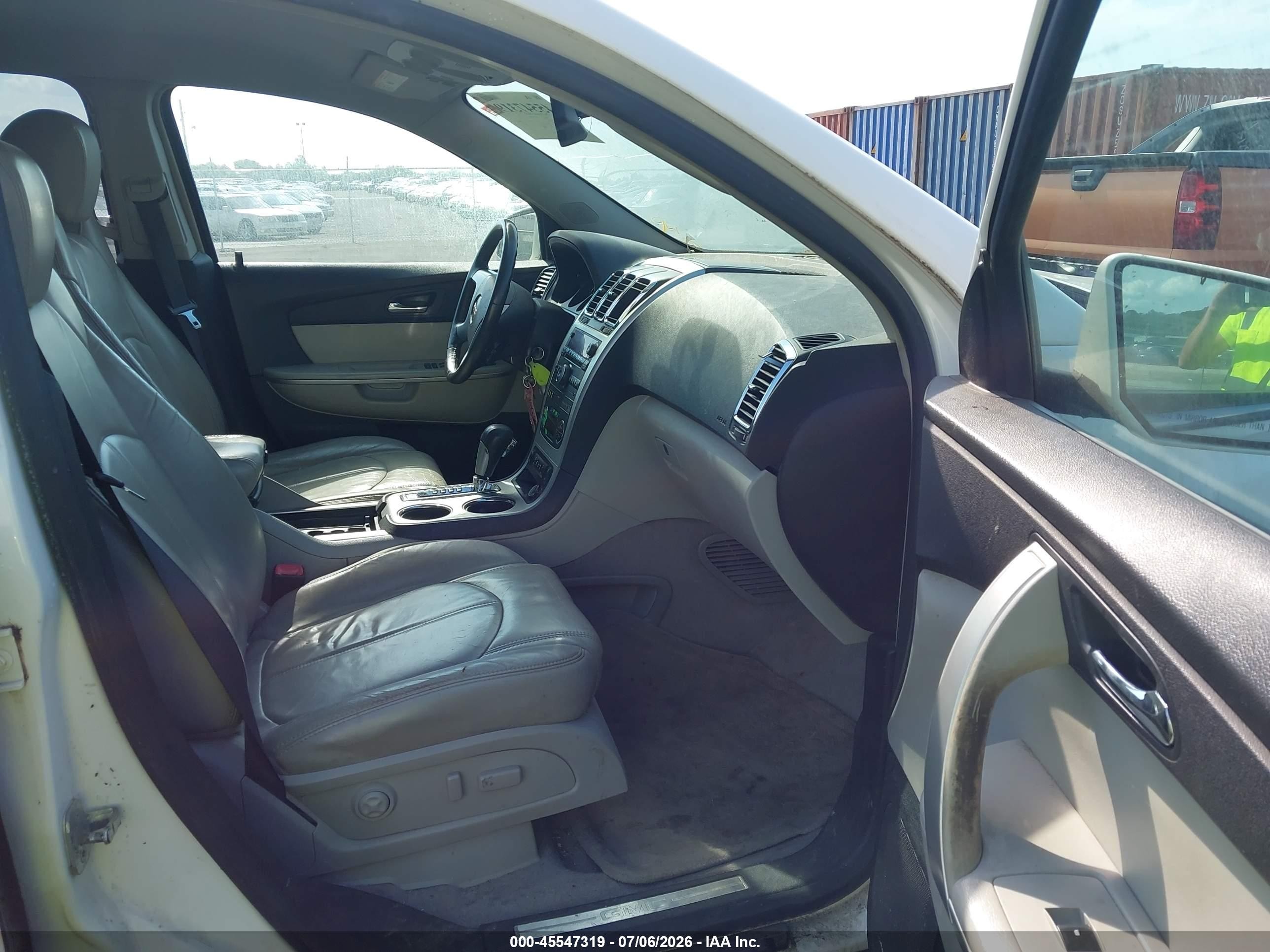 2008 Gmc Acadia Slt-2 White vin: 1GKER337X8J165697